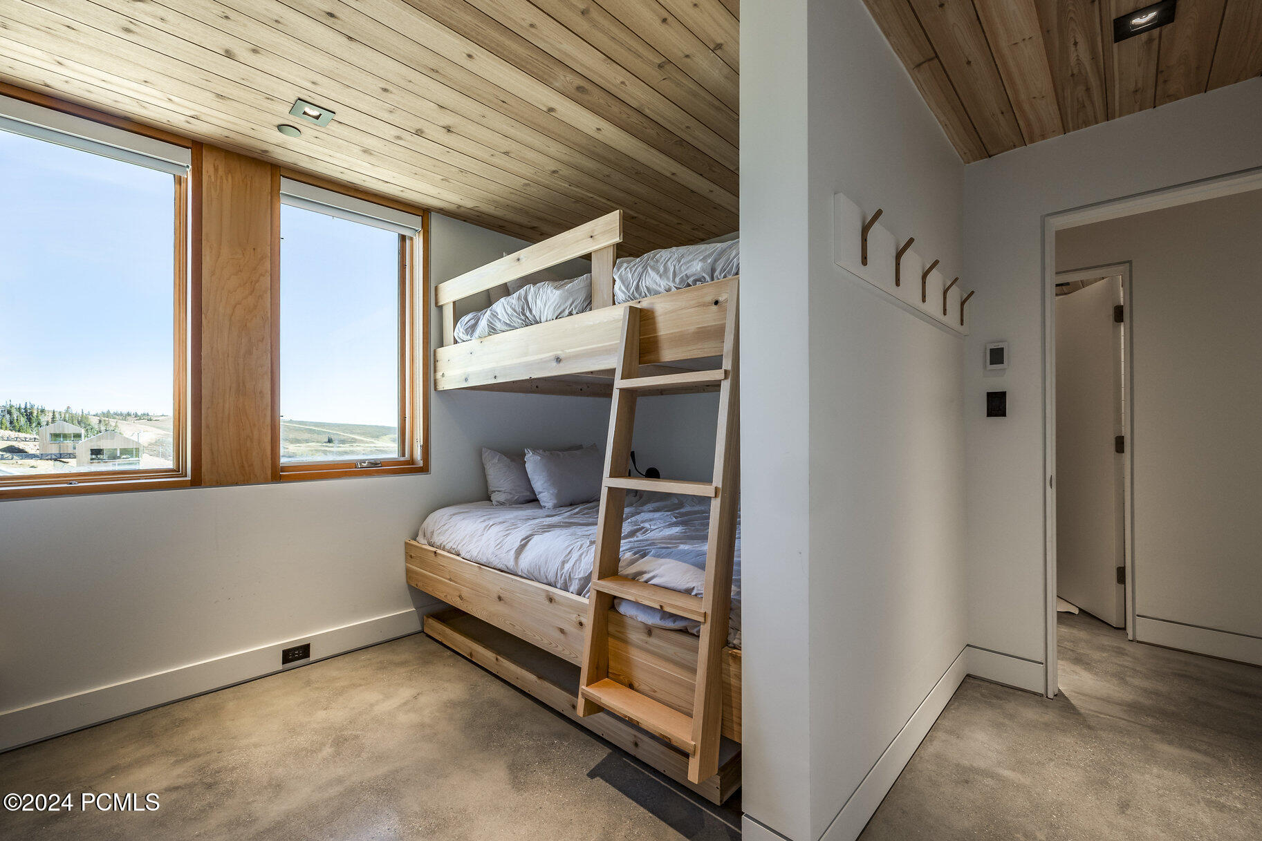 7762 E Horizon Run Road