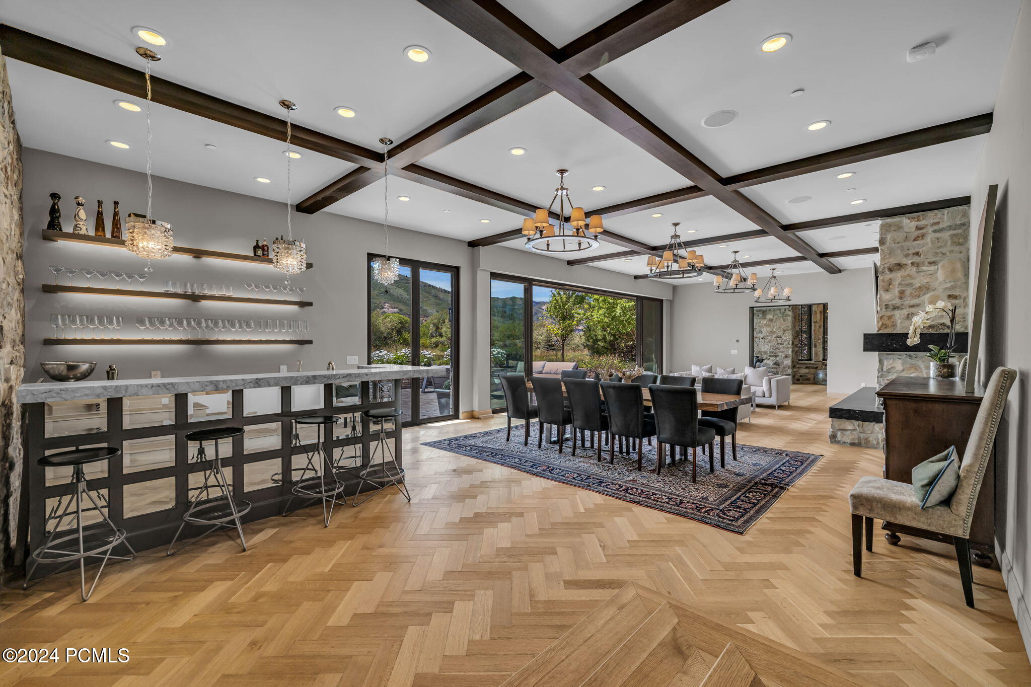 2743 Meadow Creek Drive
