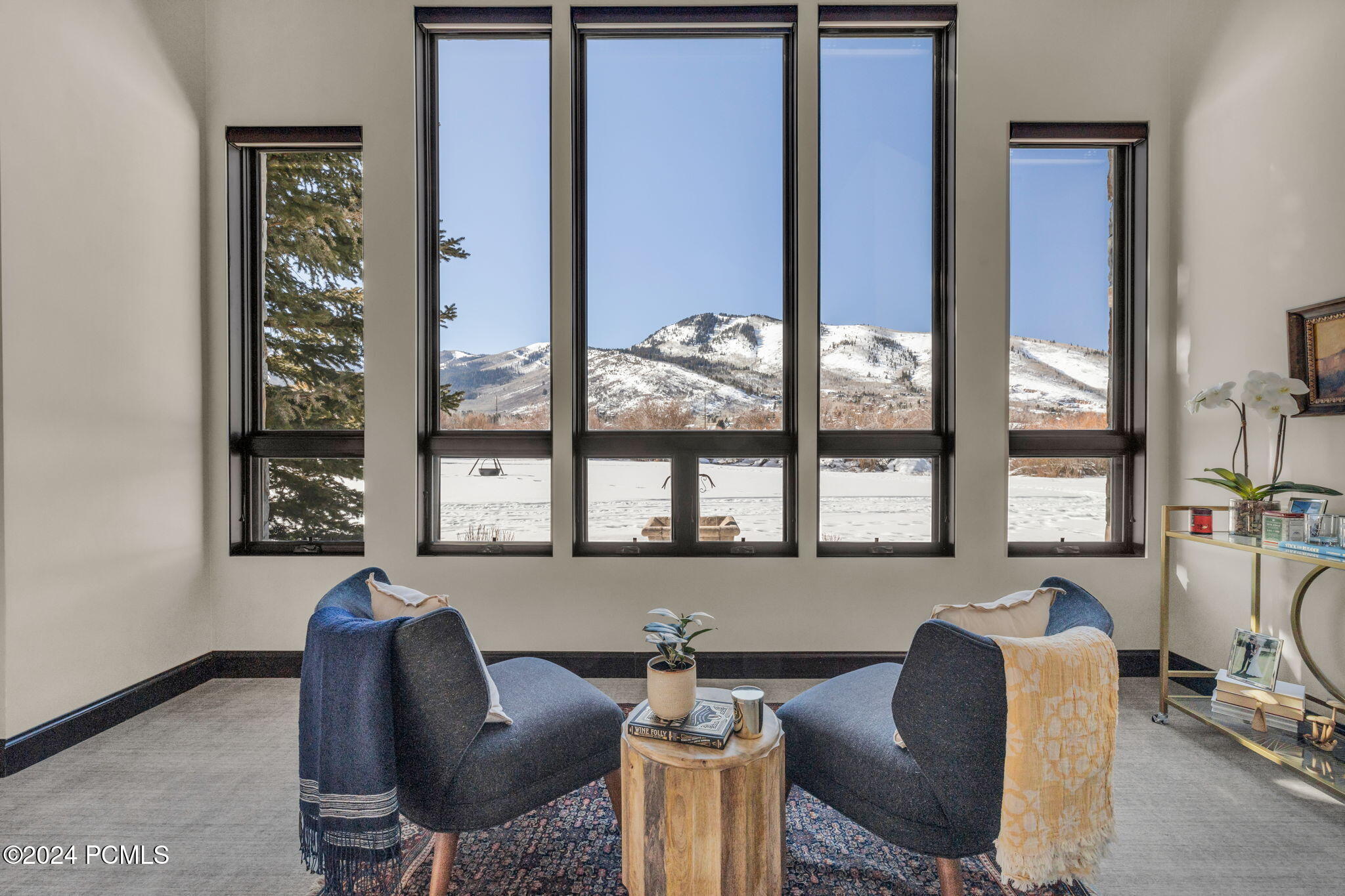 2743 Meadow Creek Drive