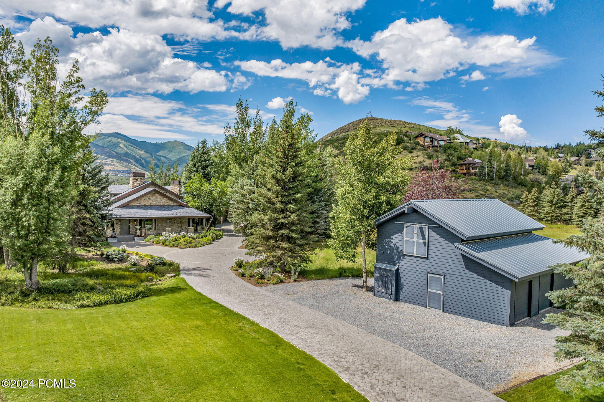 2743 Meadow Creek Drive