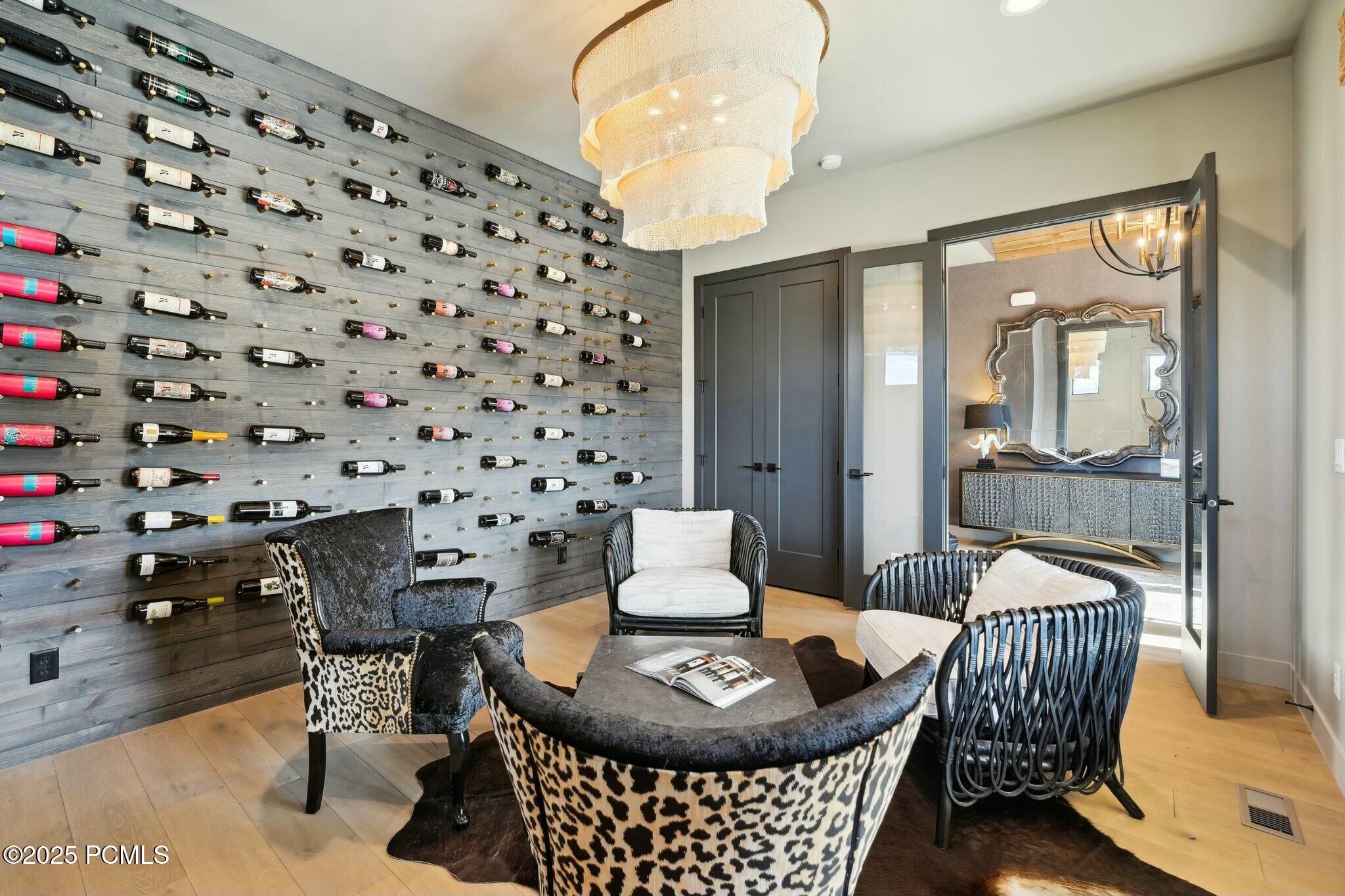 5329 N Lauralwood Street