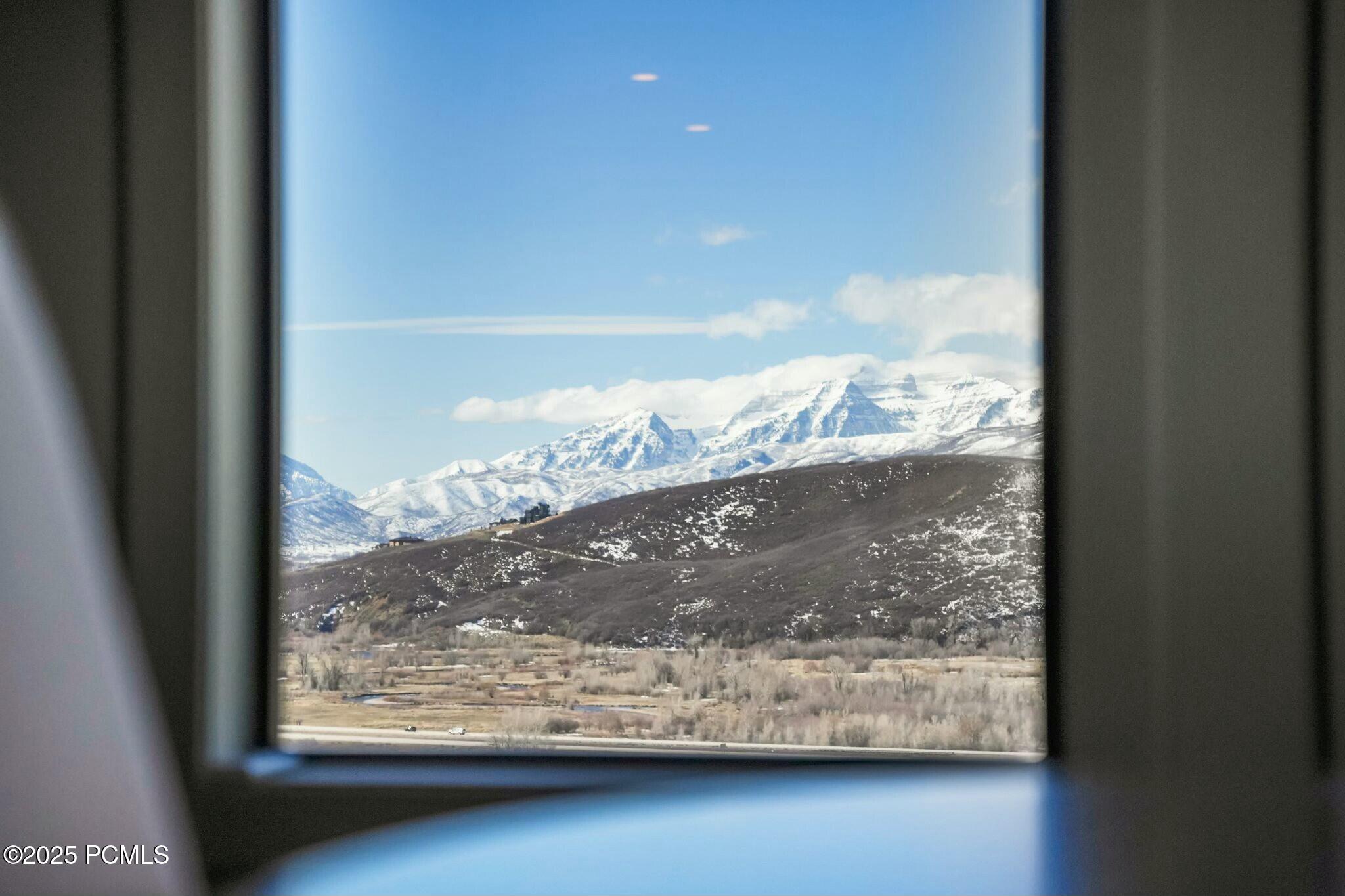 5329 N Lauralwood Street