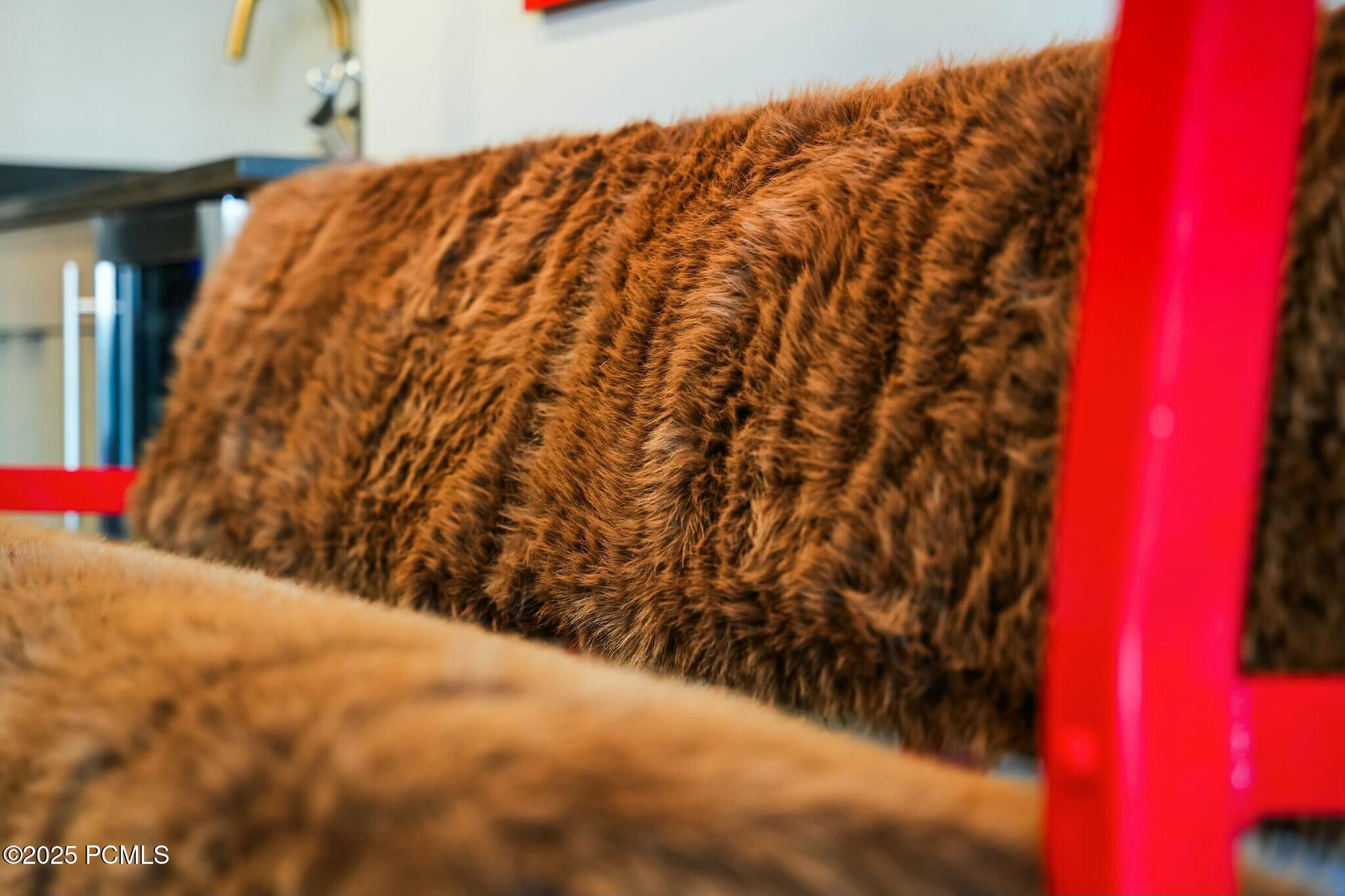 5329 N Lauralwood Street