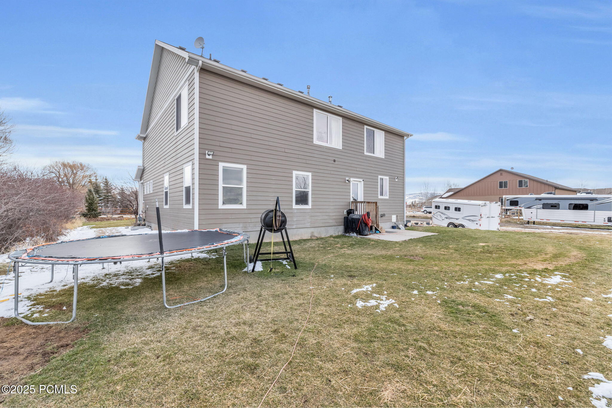 1962 Bluff Crest Road