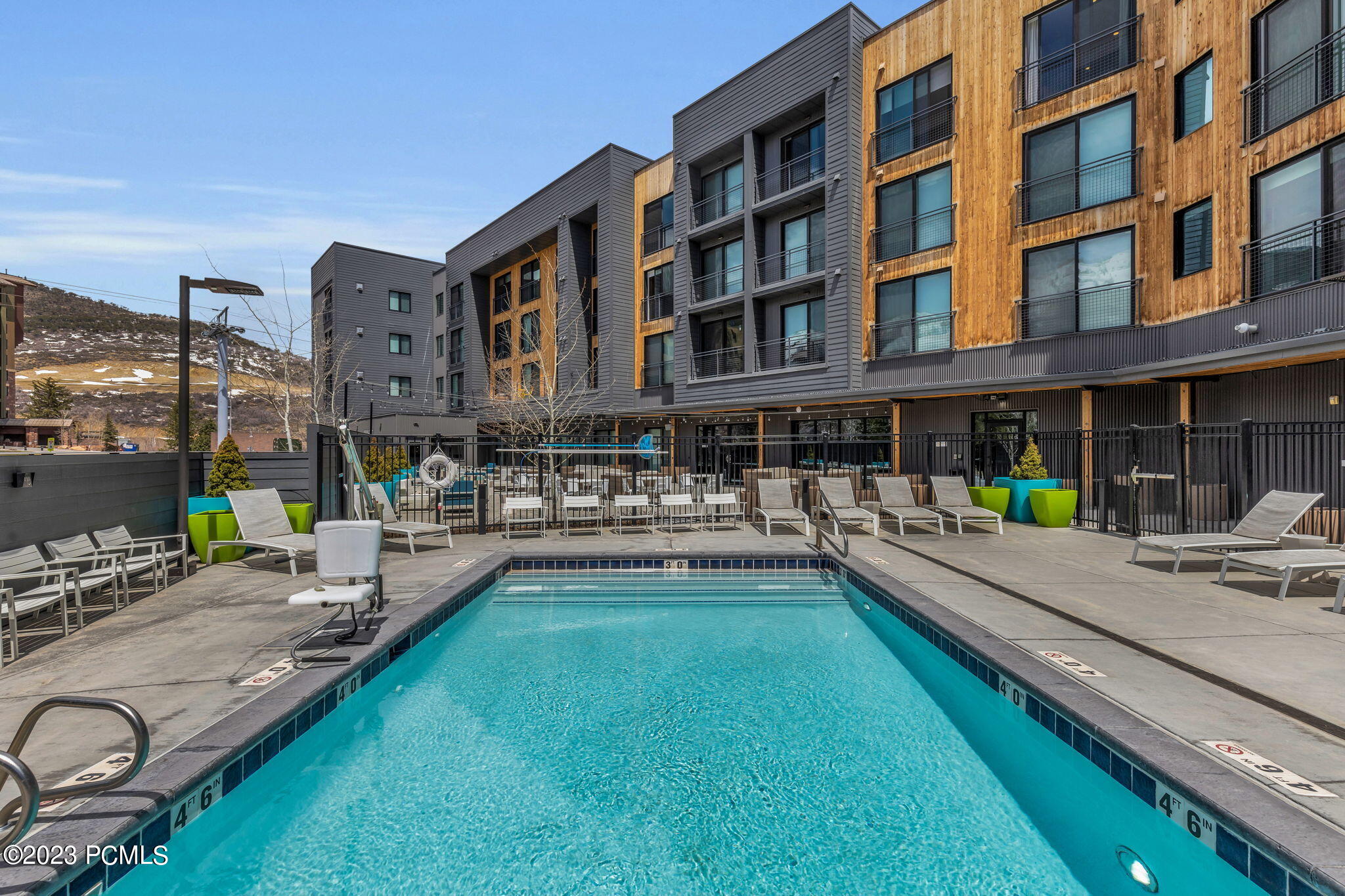 2670 W Canyons Resort Drive, 209