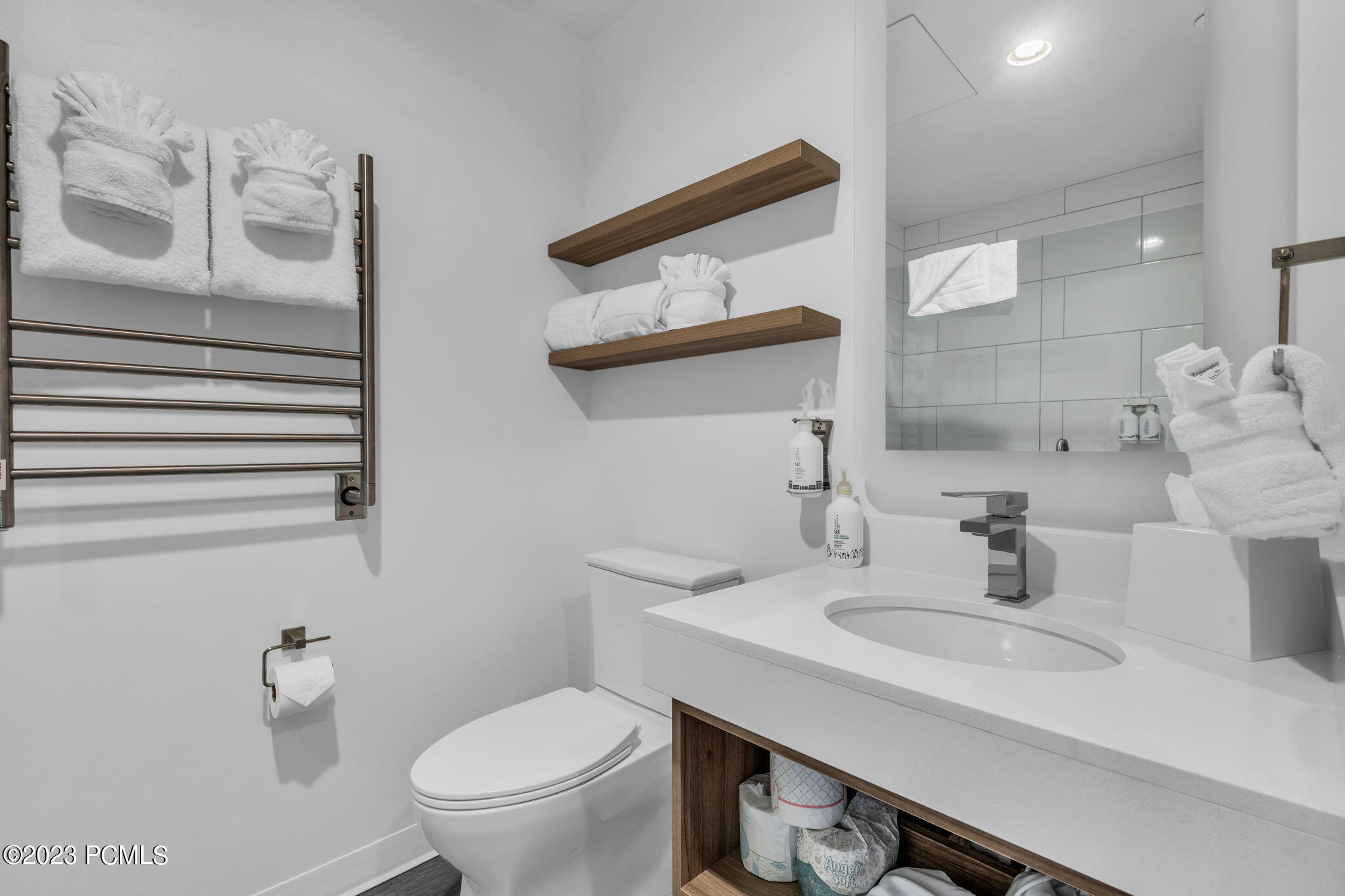 2670 W Canyons Resort Drive, 209