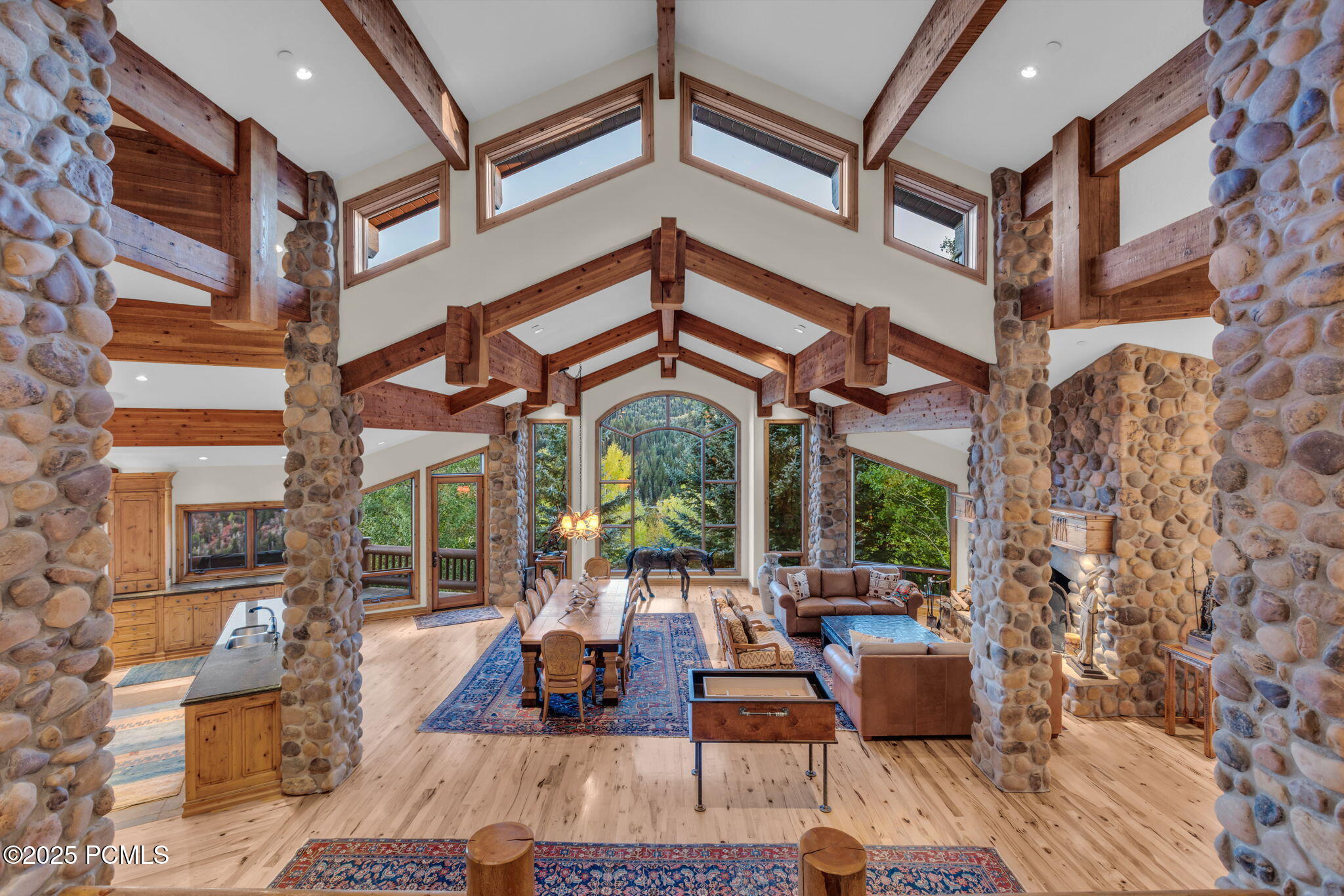 9968 Summit View Drive