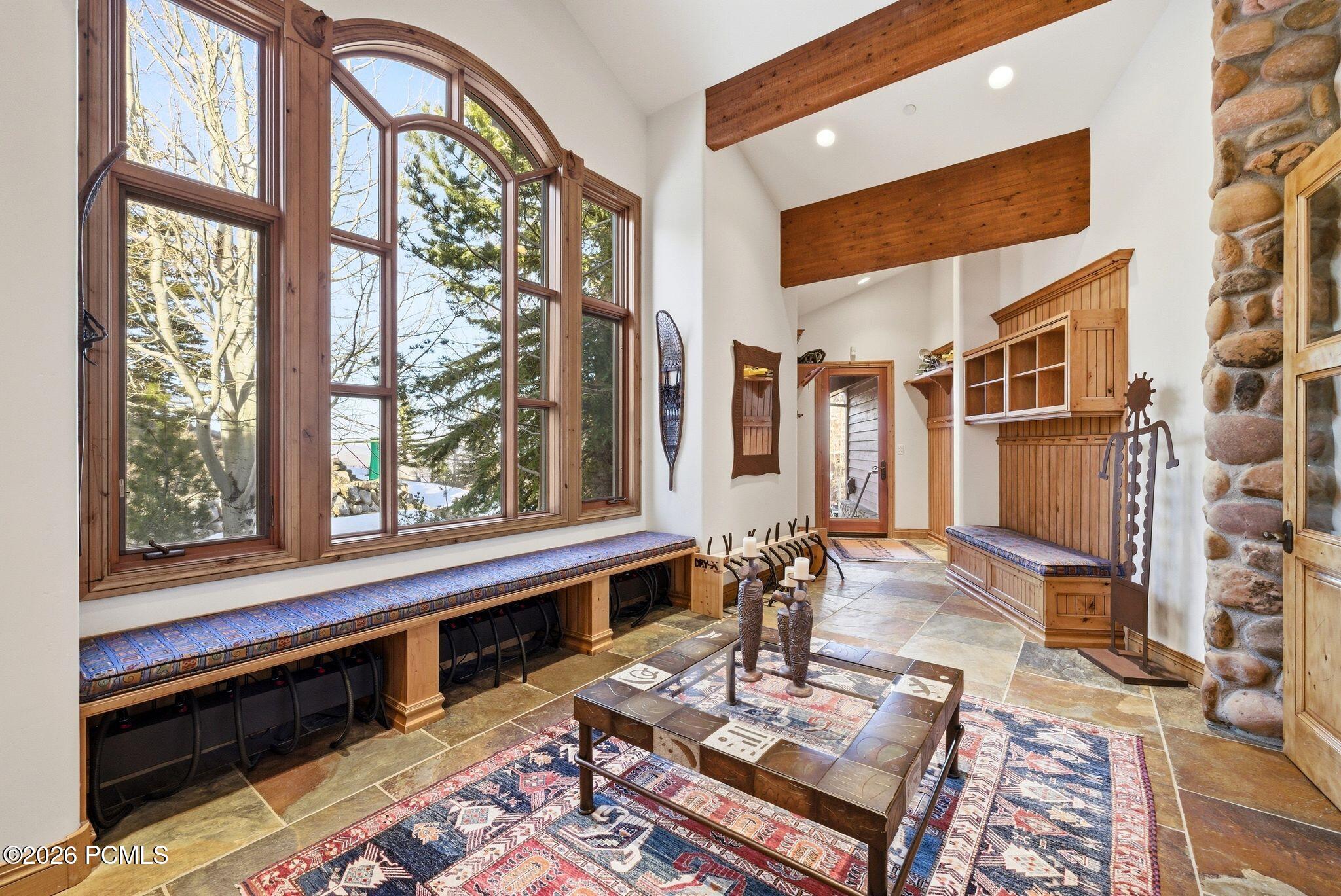 9968 Summit View Drive