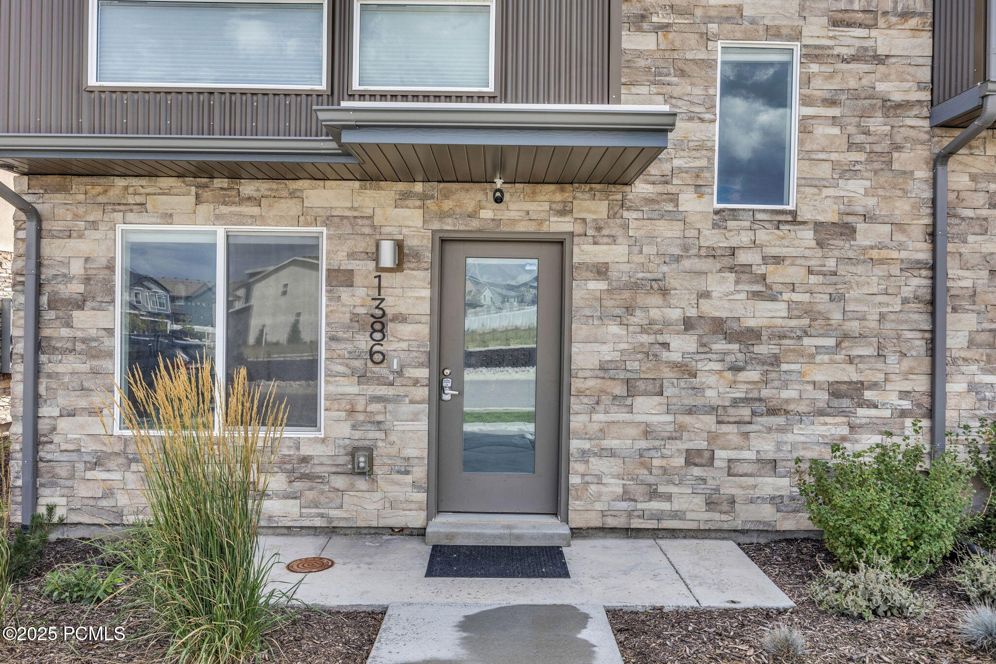 1386 Village Green Trail