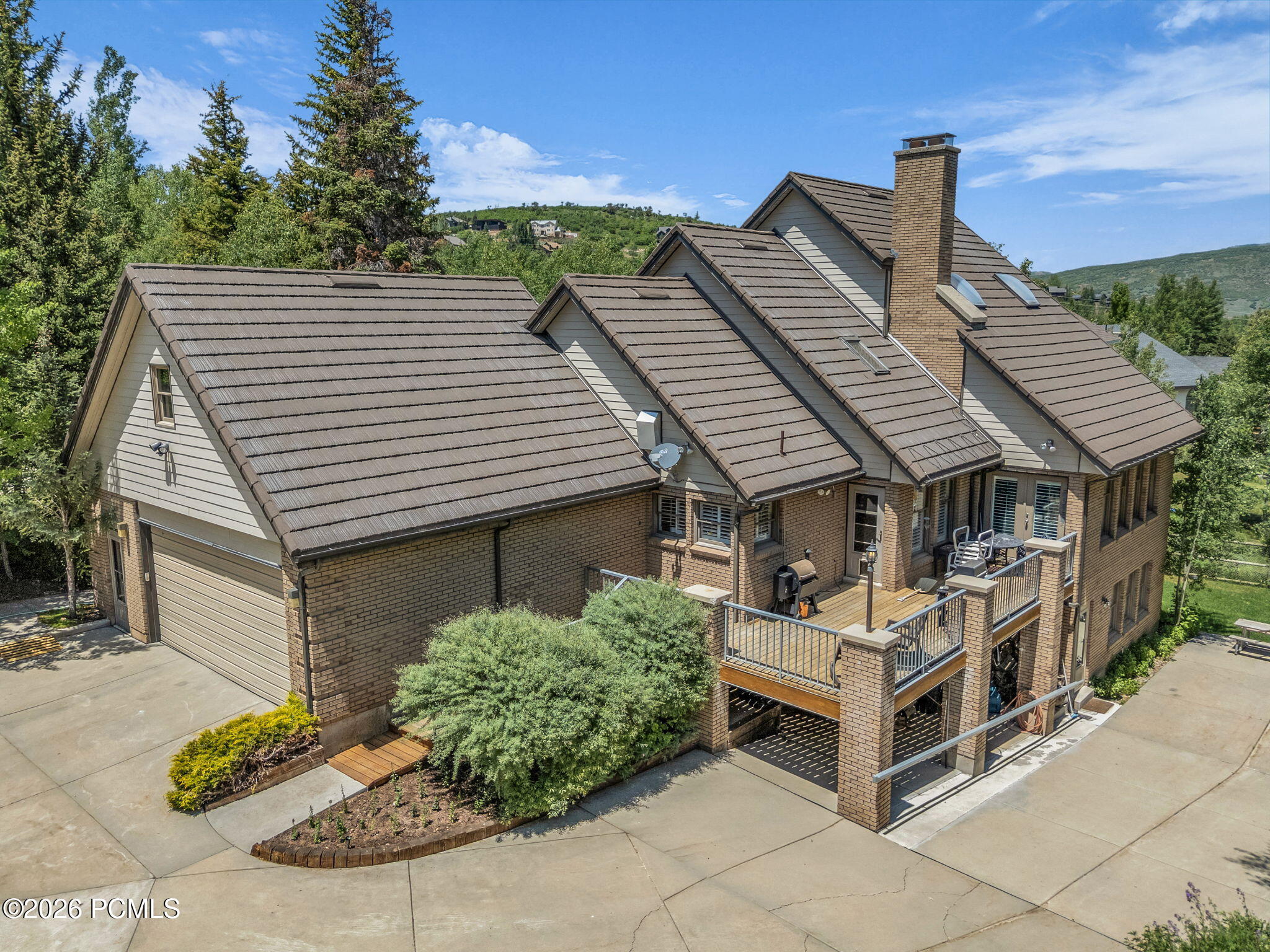 7634 Pinebrook Road