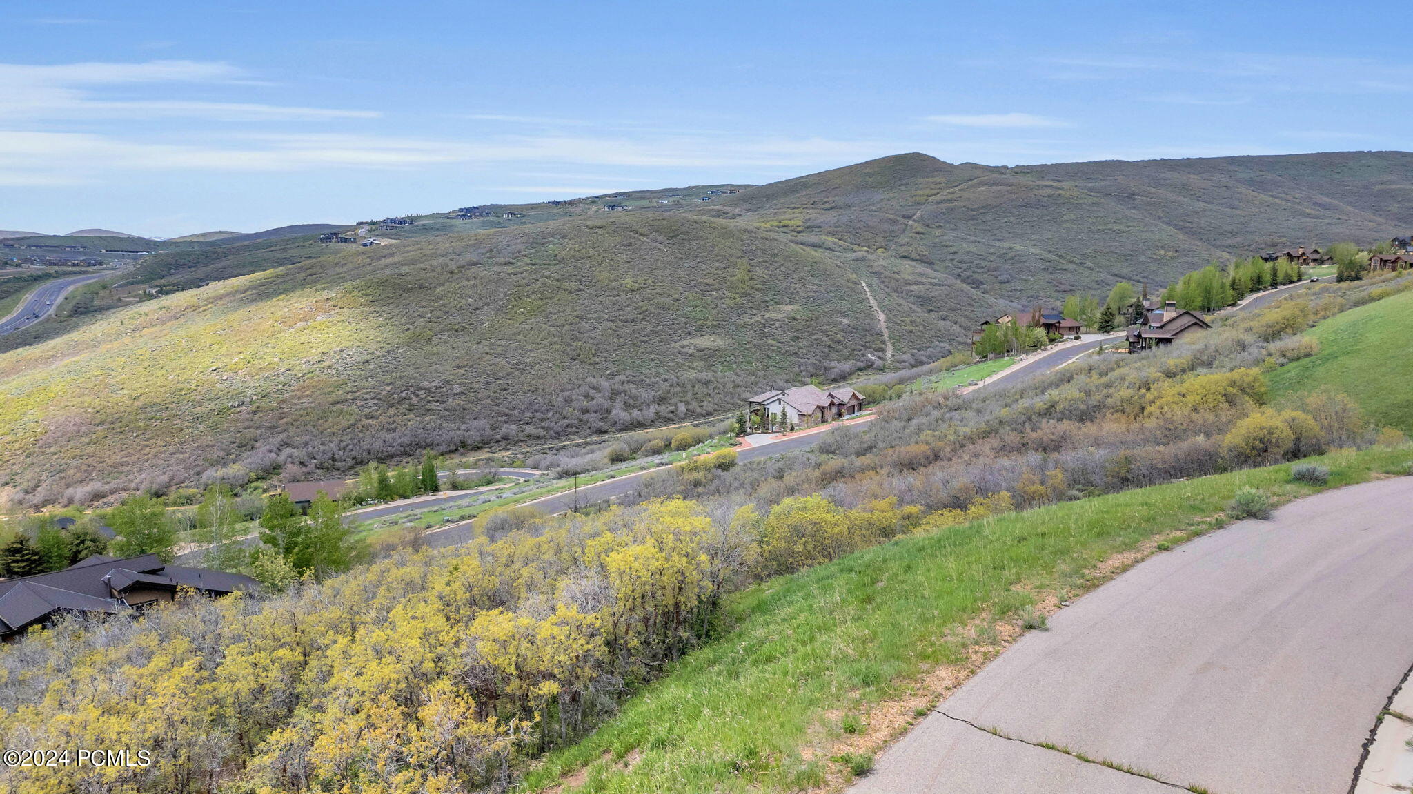 12708 N Slalom Run Way