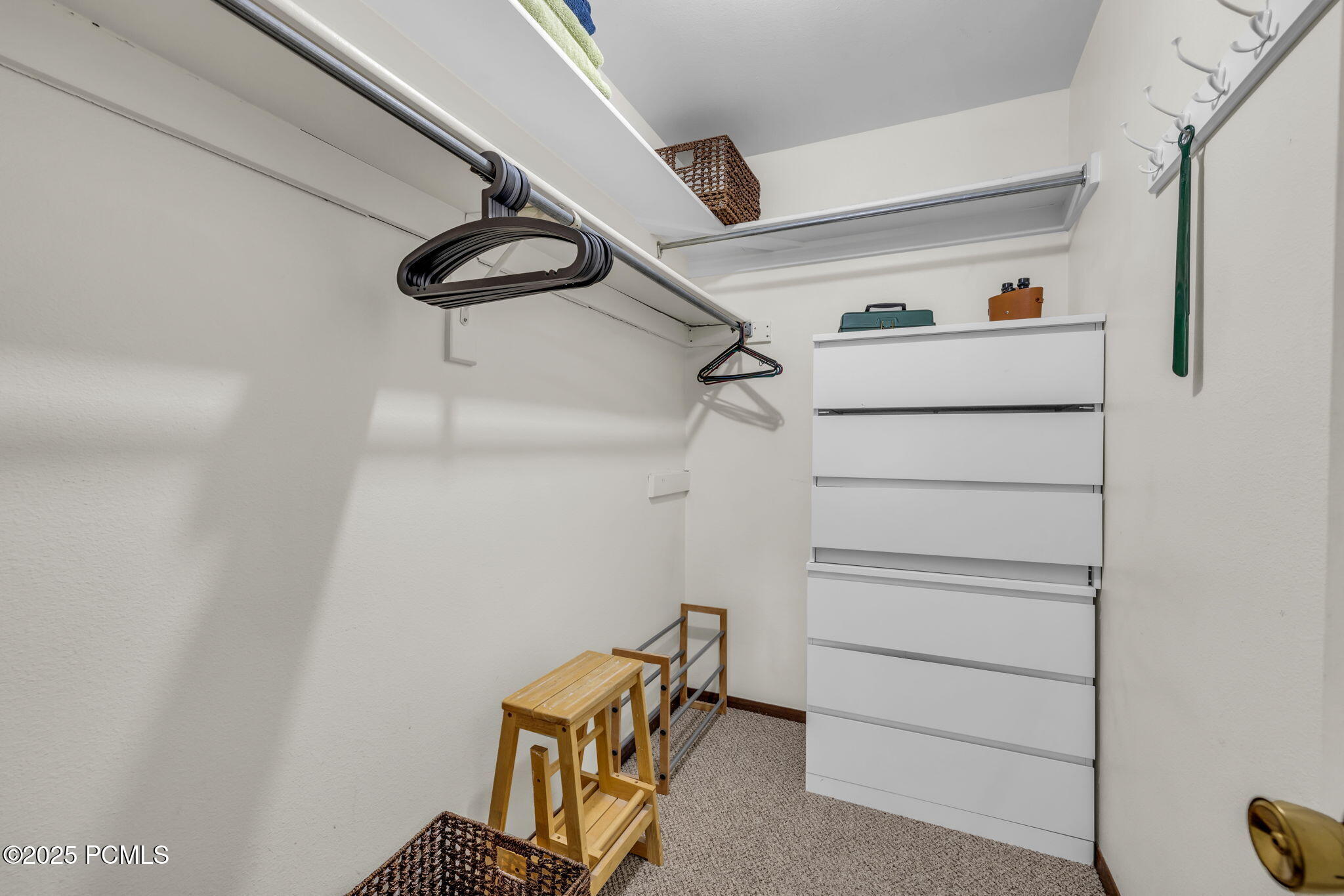 7065 N 2200 West, 2e