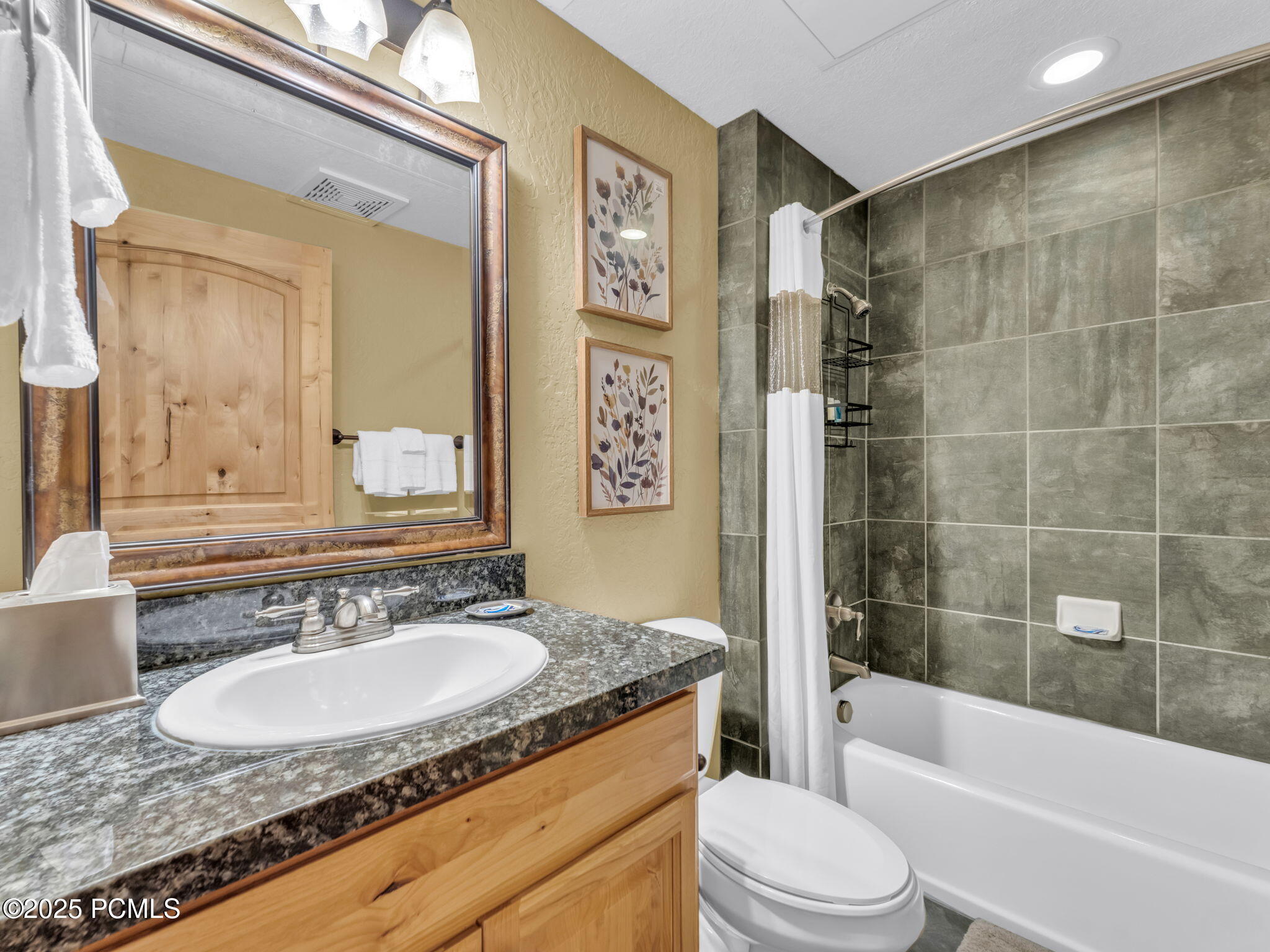 2653 W Canyons Resort Drive, 420