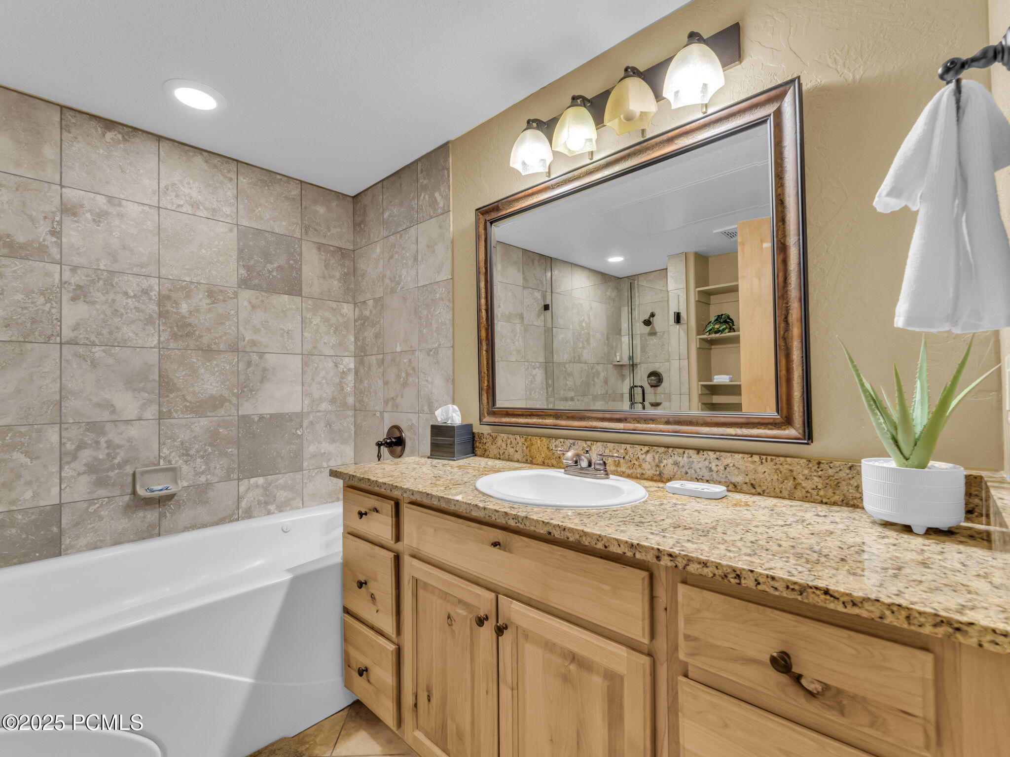 2653 W Canyons Resort Drive, 420