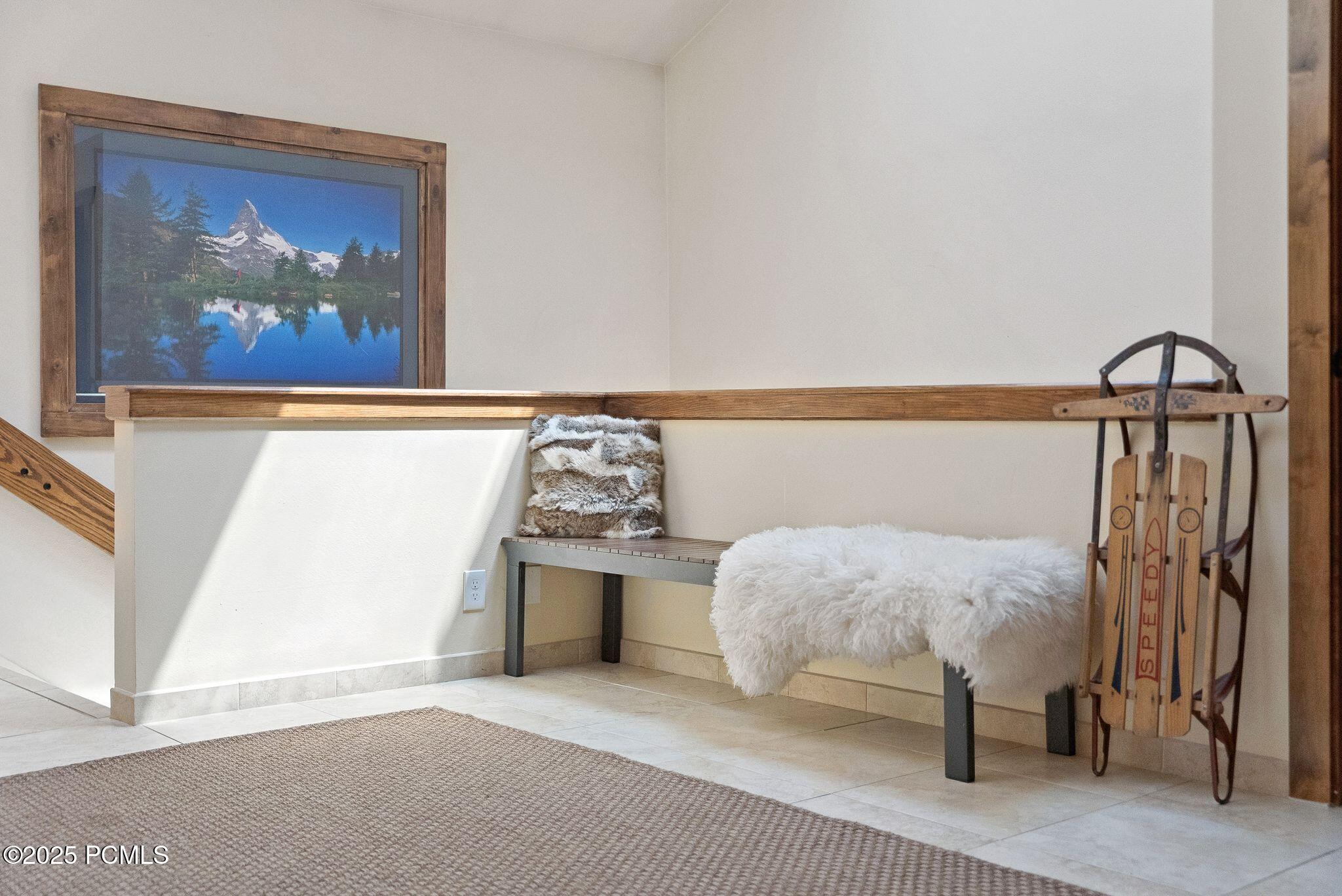 1582 Deer Valley Drive