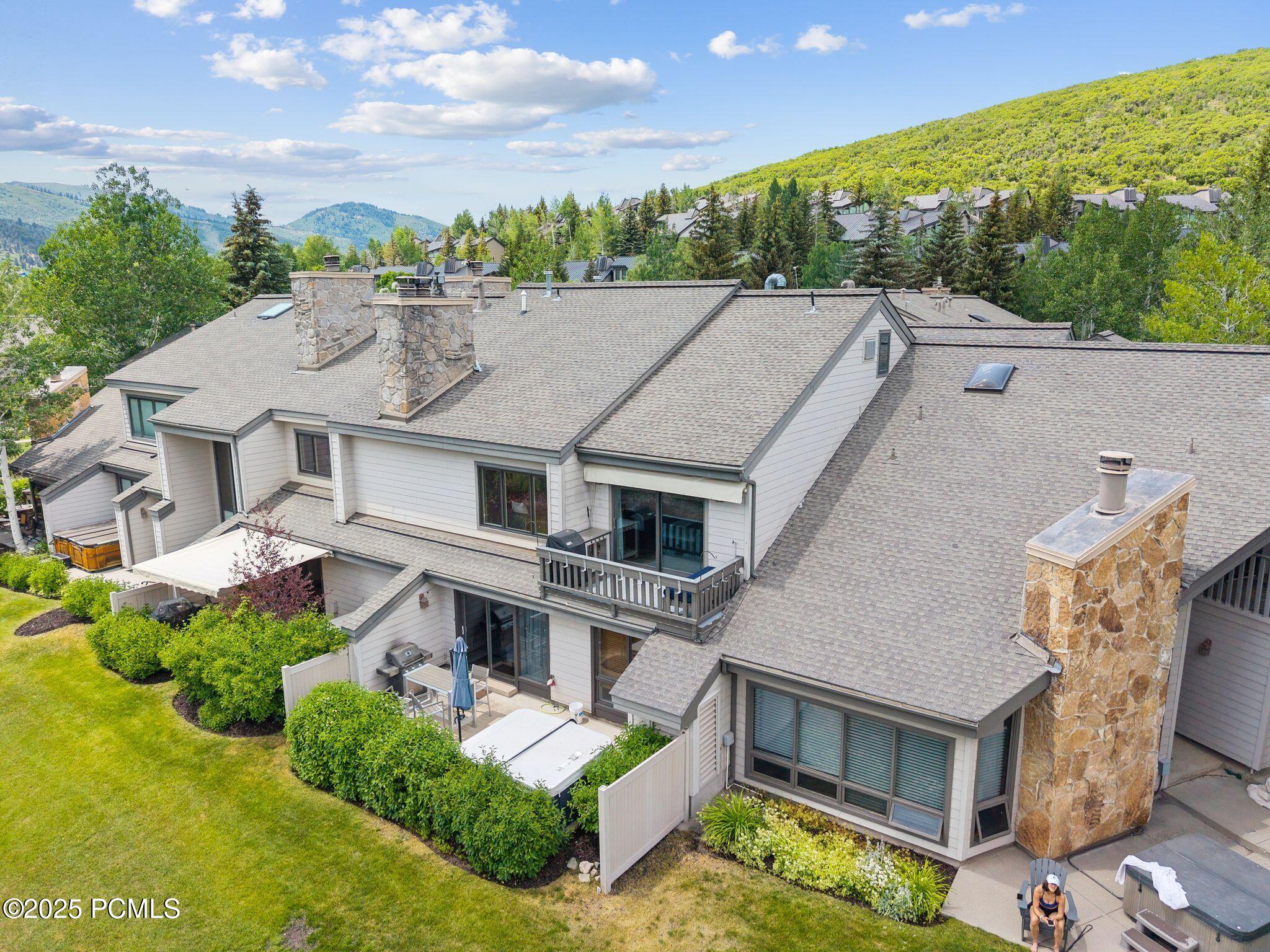 1582 Deer Valley Drive