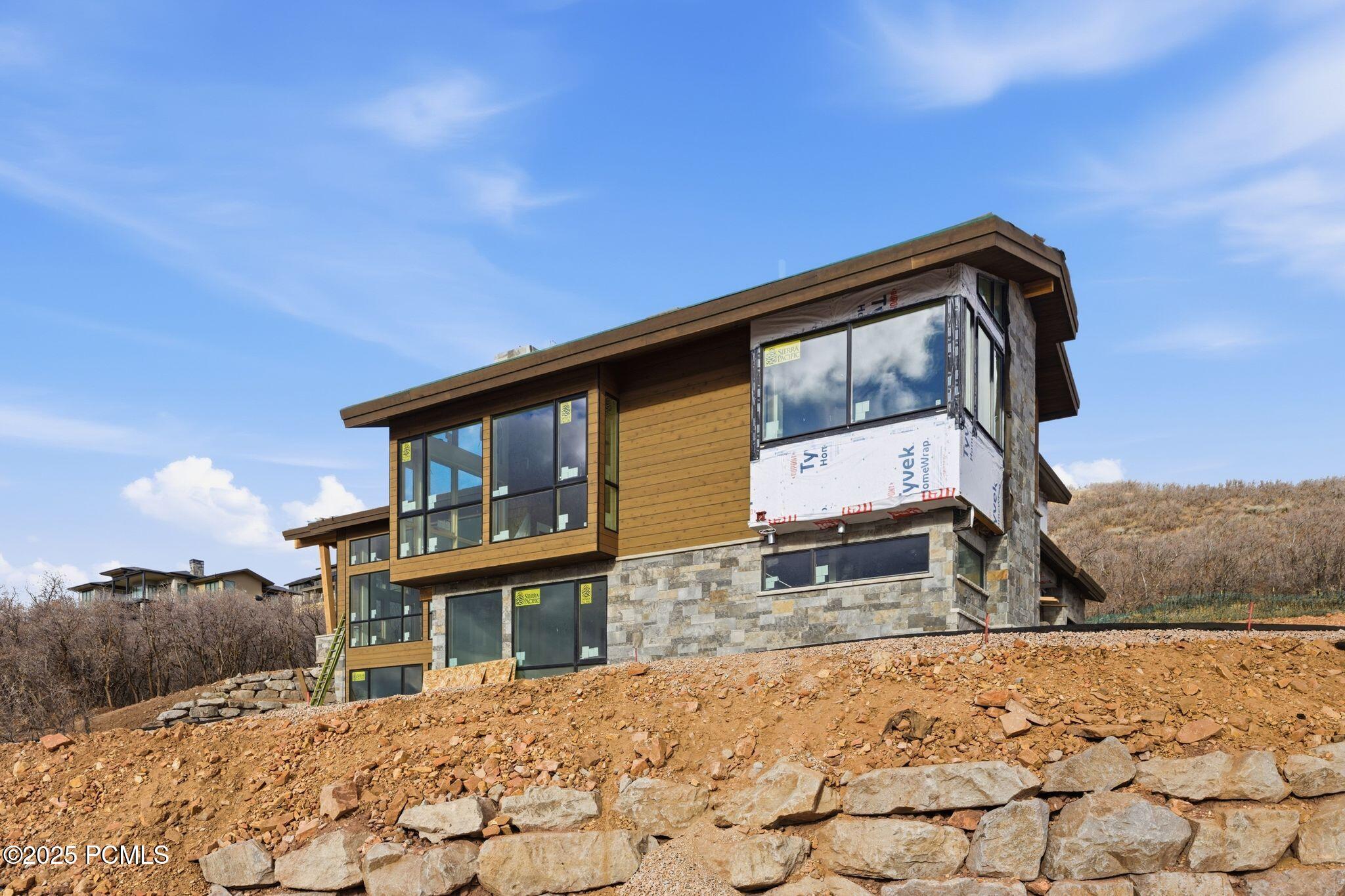 11004 N Wrangler Circle