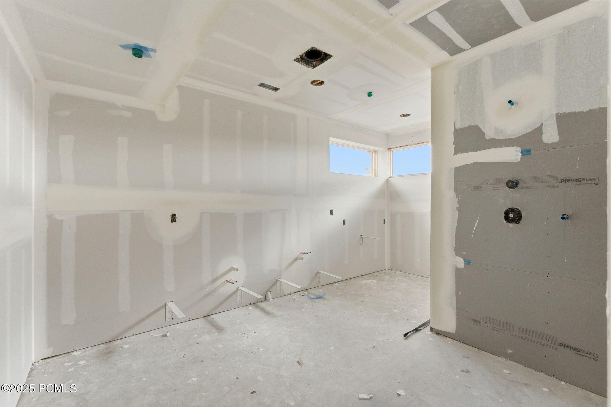 11004 N Wrangler Circle