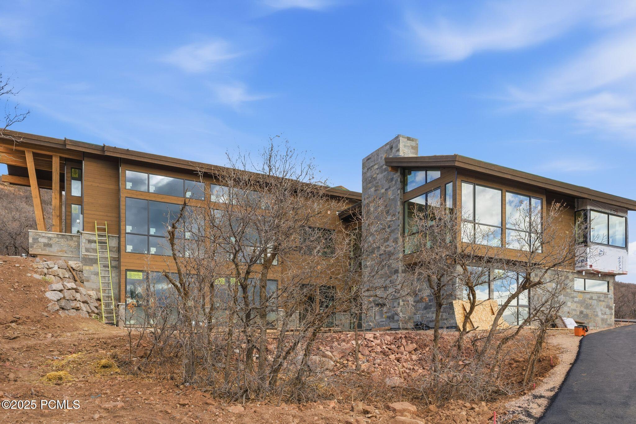 11004 N Wrangler Circle