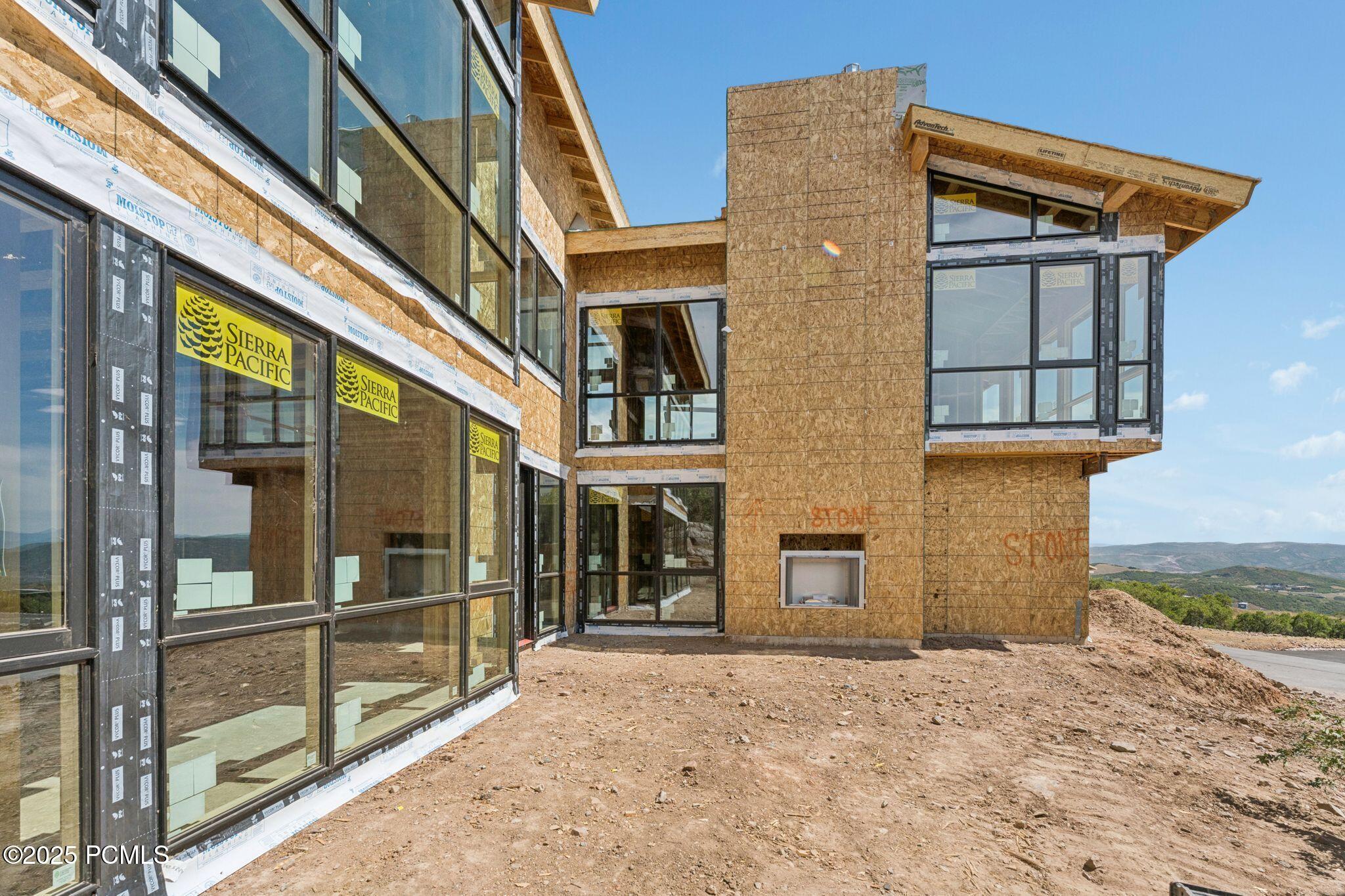 11004 N Wrangler Circle