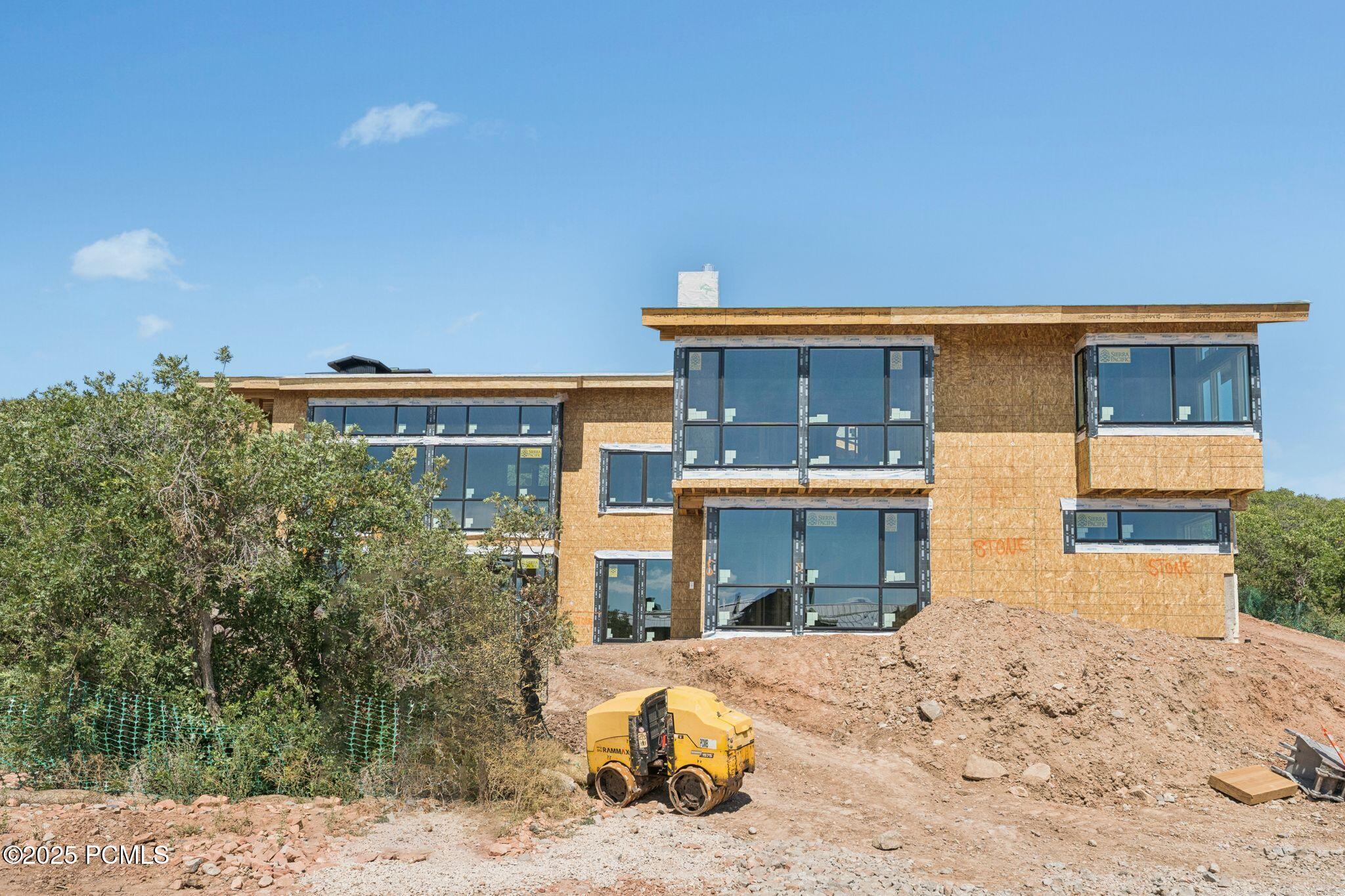 11004 N Wrangler Circle