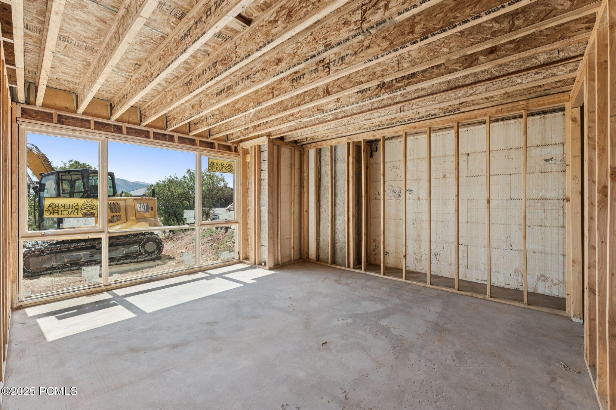 11004 N Wrangler Circle