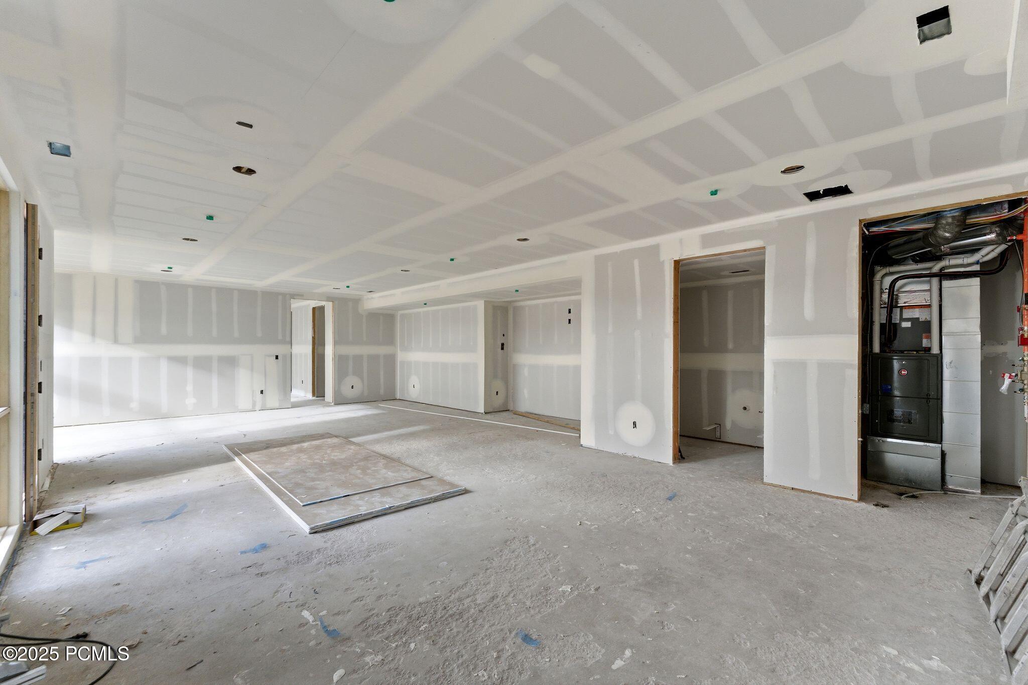 11004 N Wrangler Circle