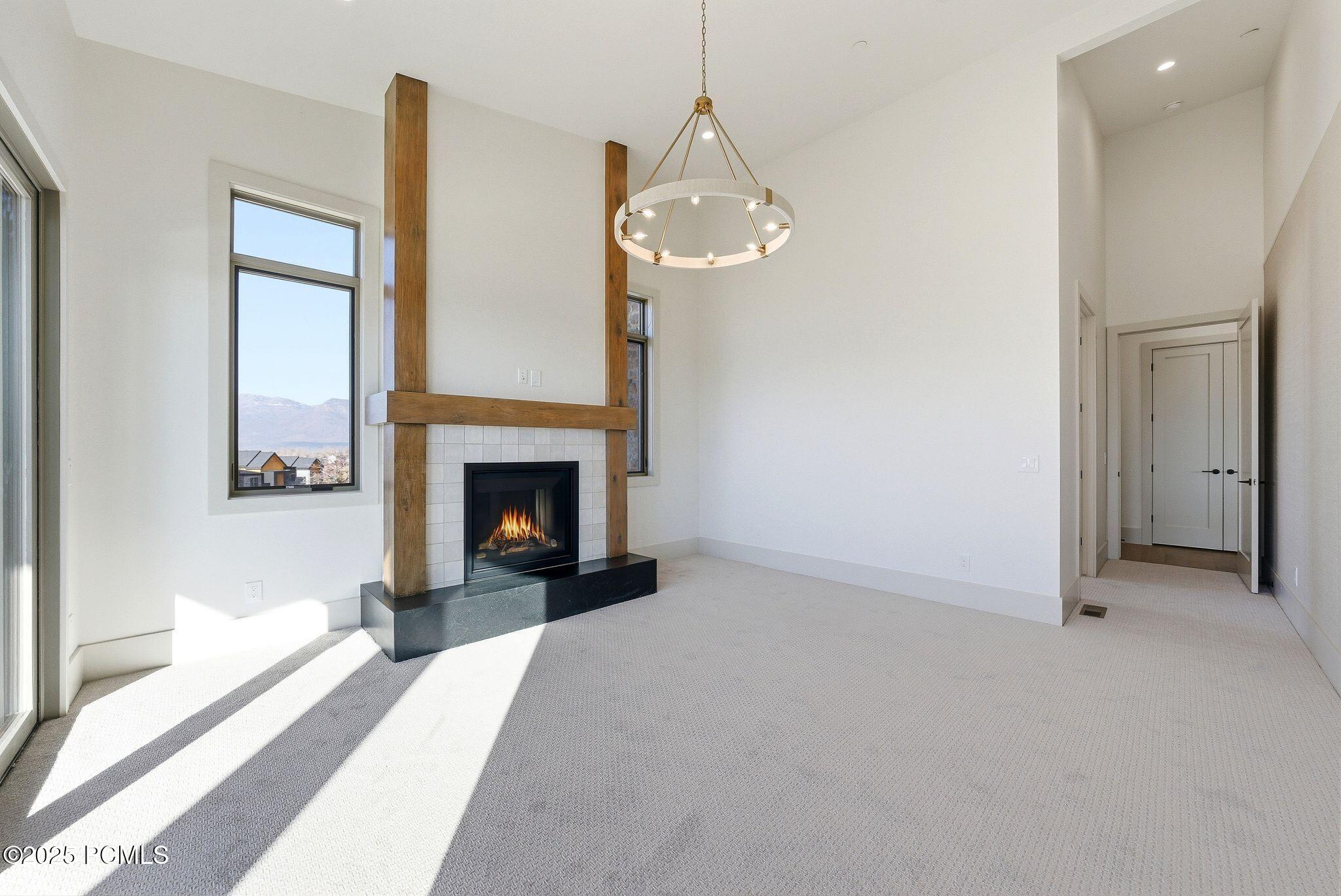 197 N Abajo Peak Way