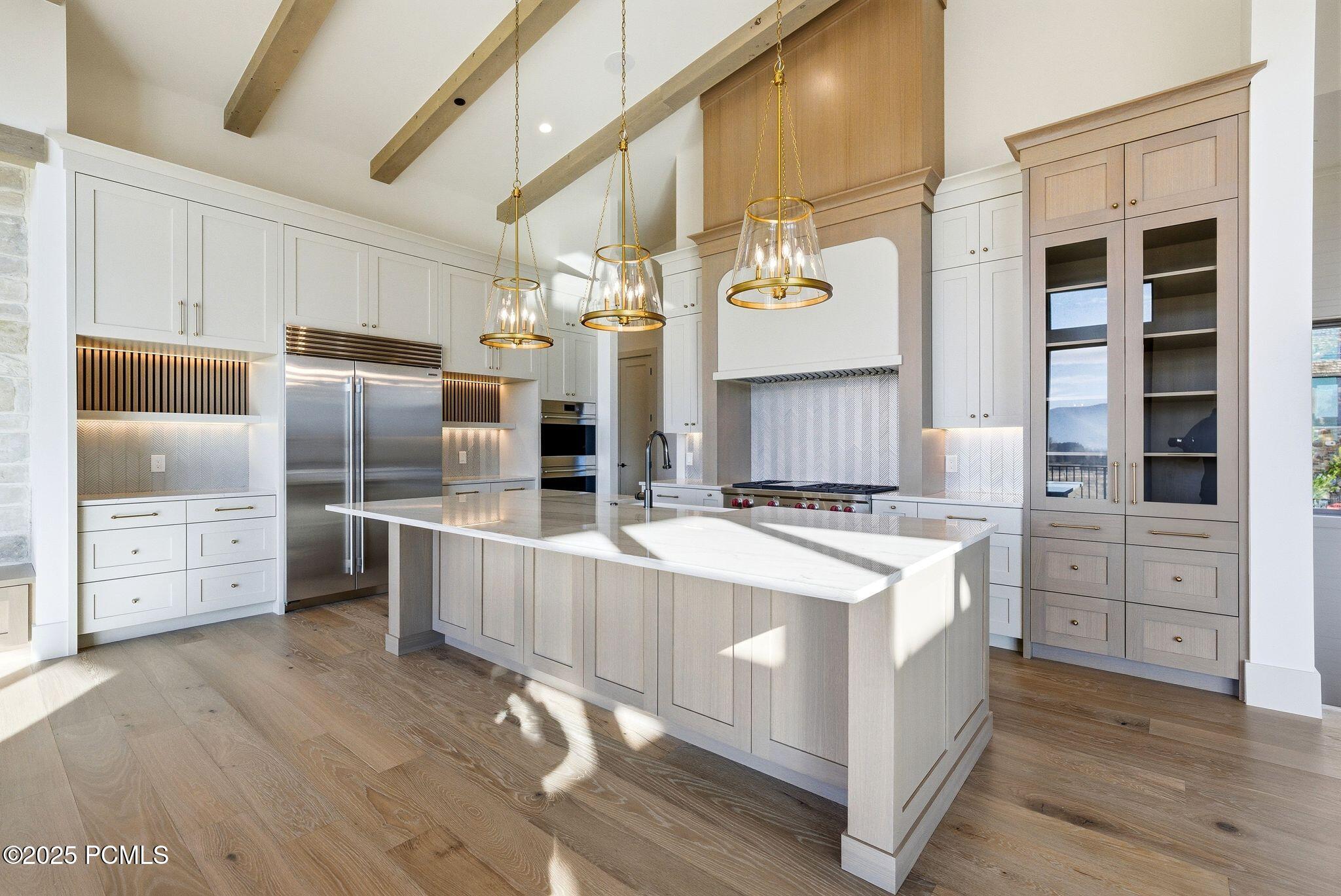 197 N Abajo Peak Way