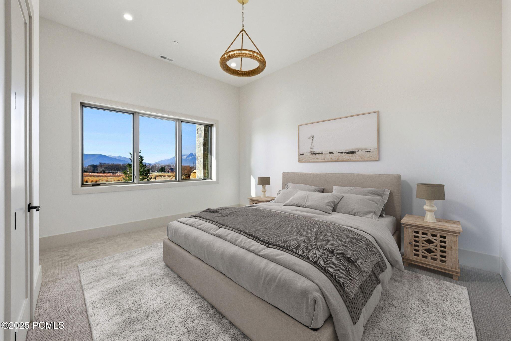 197 N Abajo Peak Way