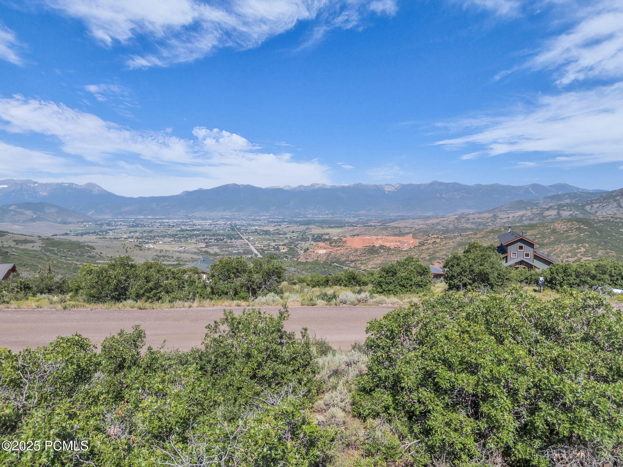 1819 Ridgeline Drive