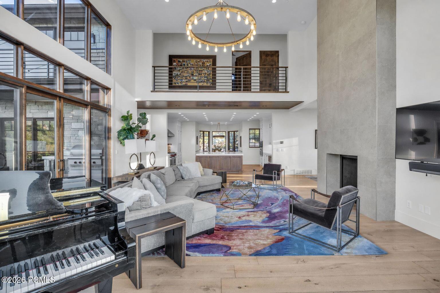 867 S Summit Creek Drive