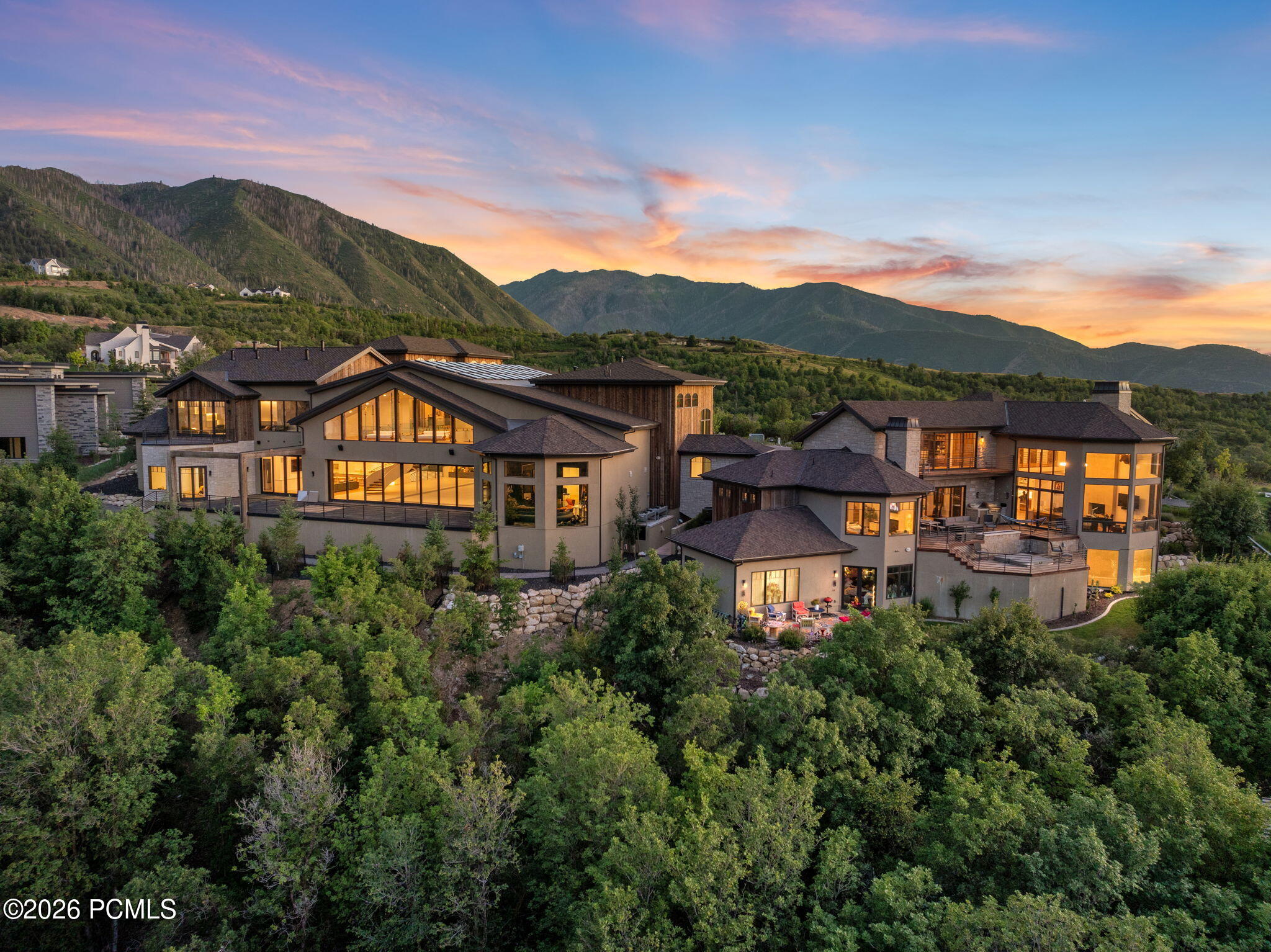 867 S Summit Creek Drive