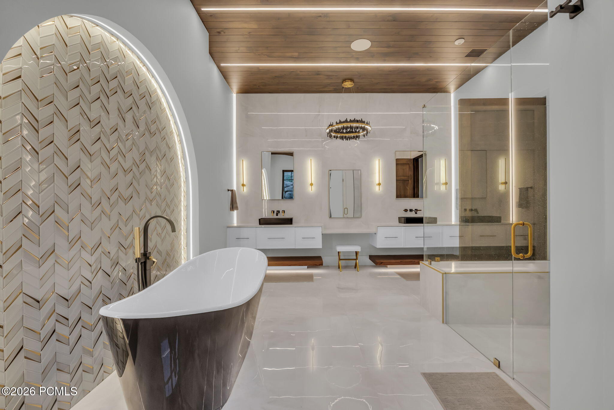 867 S Summit Creek Drive