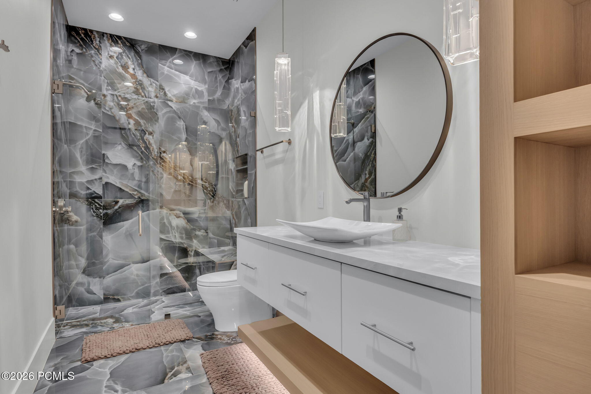 867 S Summit Creek Drive