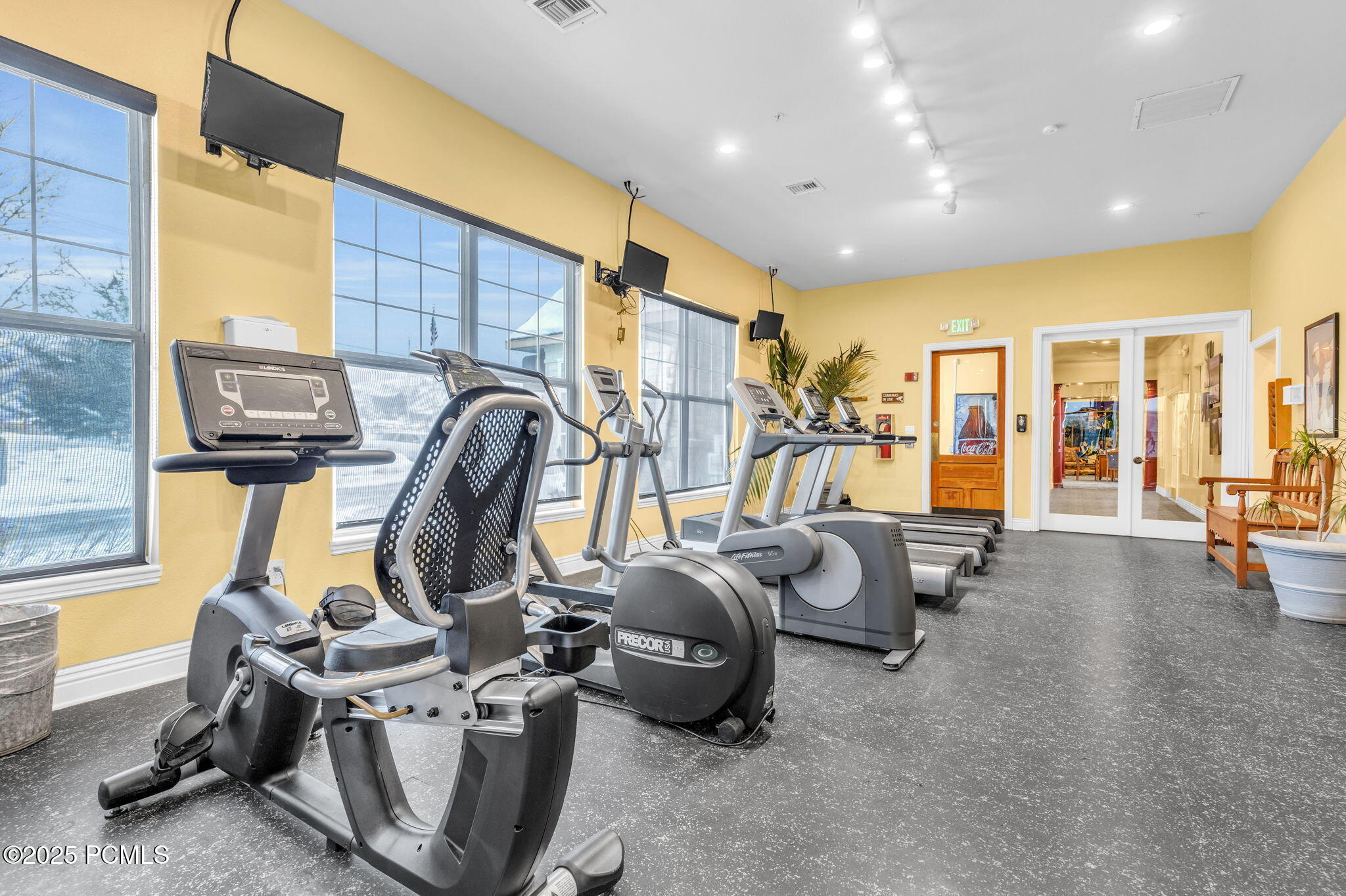 900 Bitner Road, Apt C24