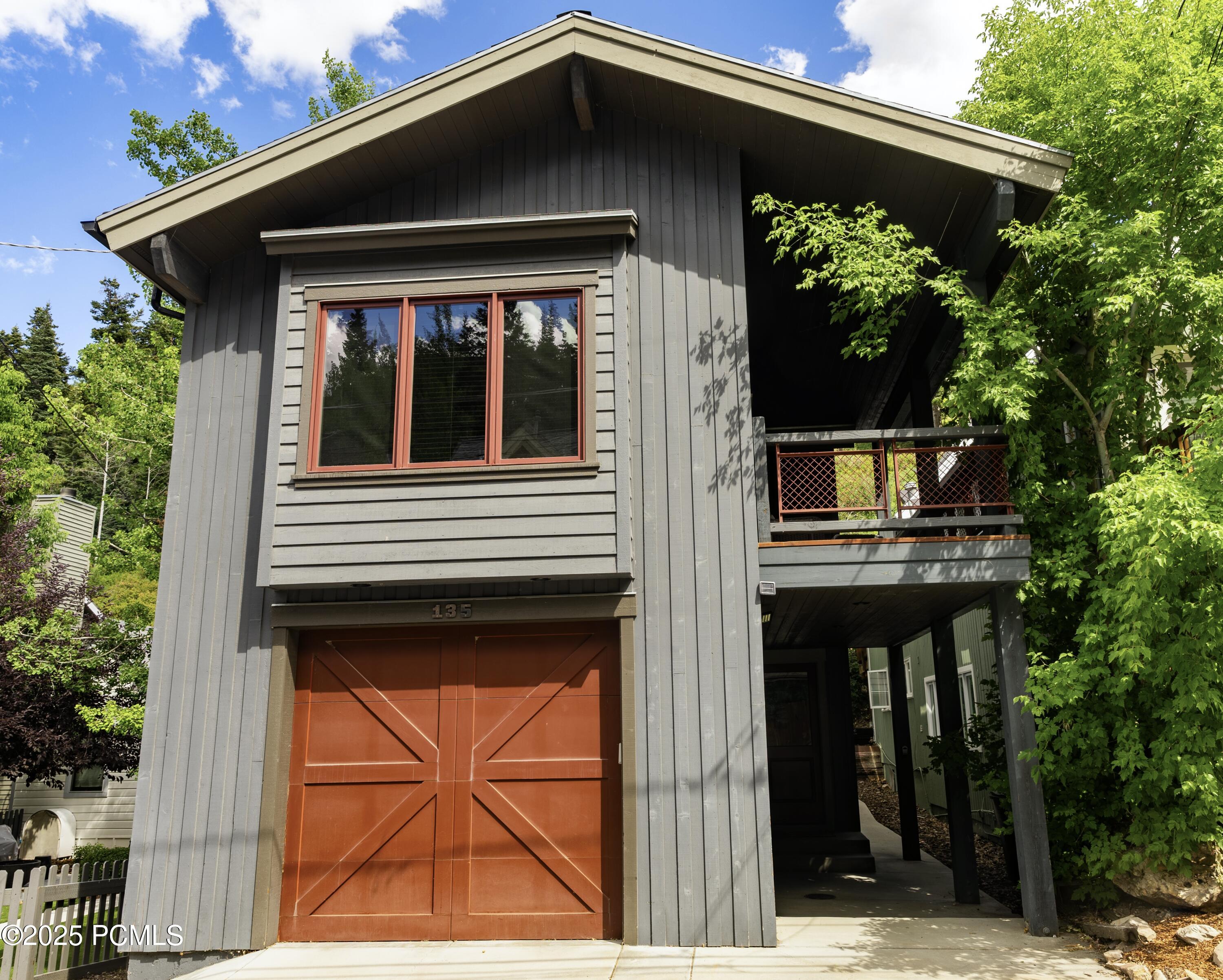 135 Daly Avenue