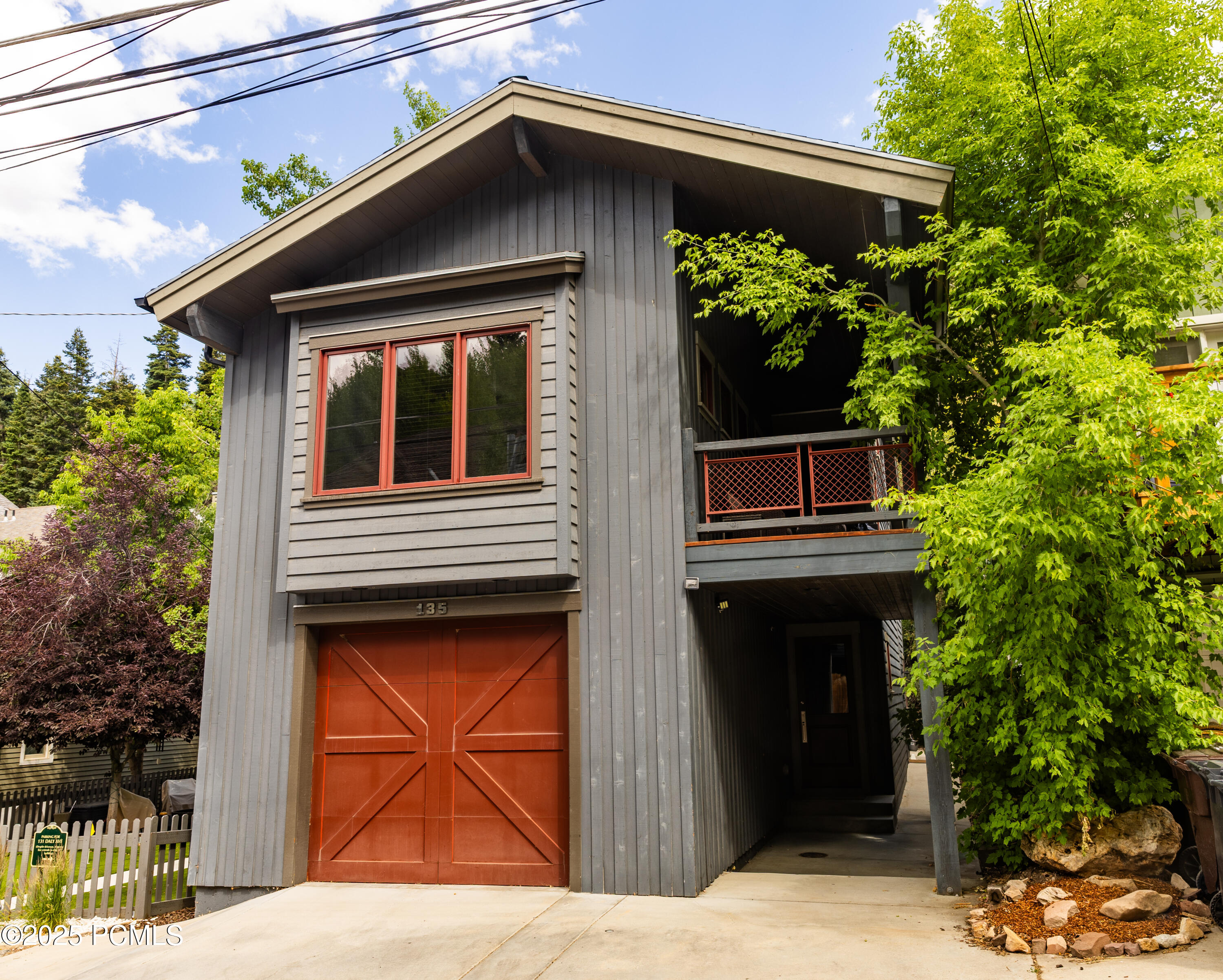 135 Daly Avenue