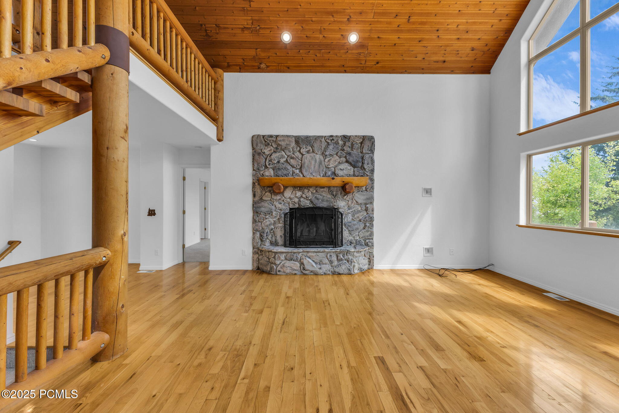 874 S West Hoytsville Road