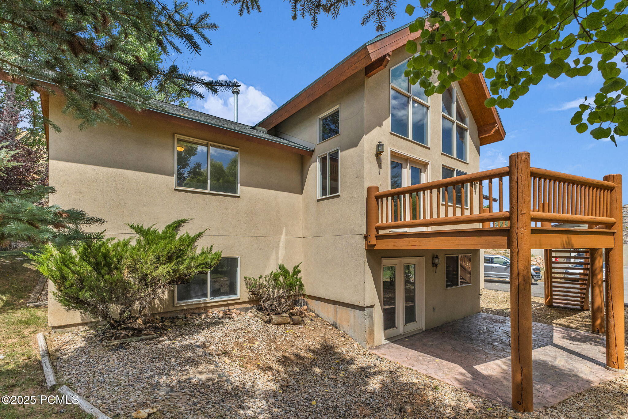 874 S West Hoytsville Road