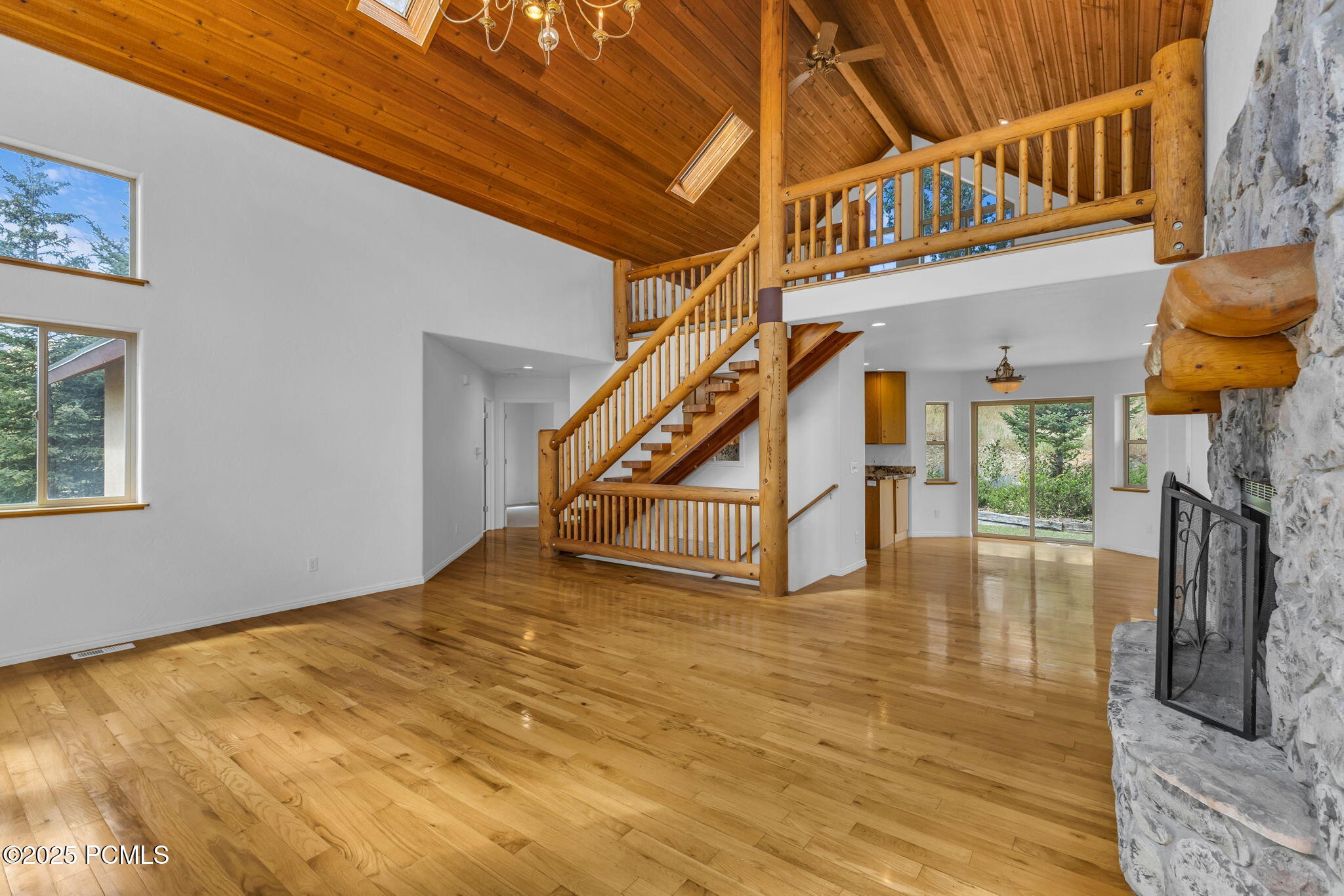 874 S West Hoytsville Road