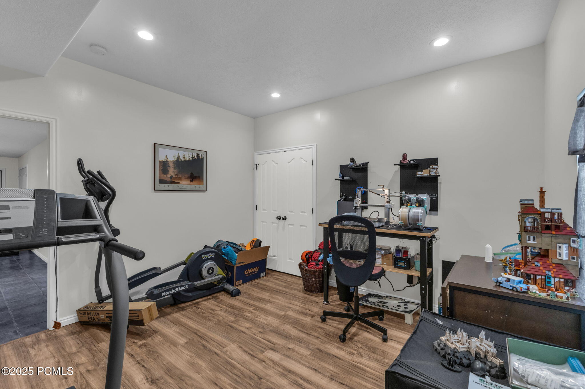 878 S West Hoytsville Road