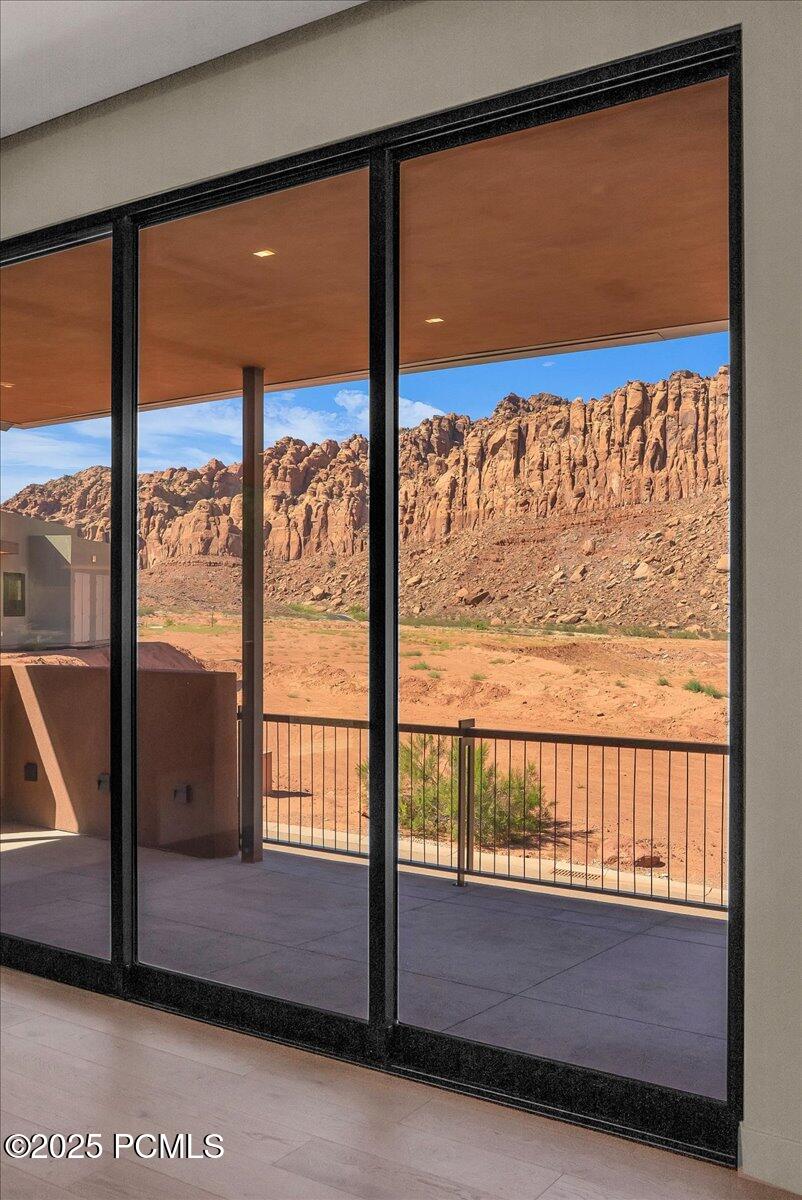 784 N Sanctuary Place