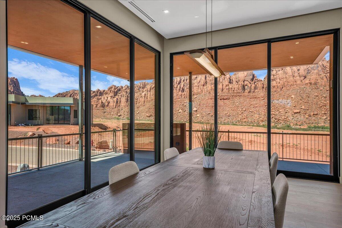 784 N Sanctuary Place