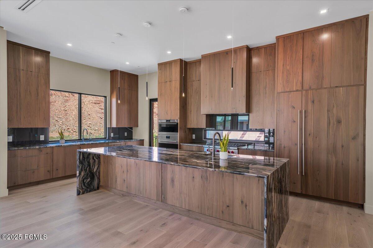 784 N Sanctuary Place