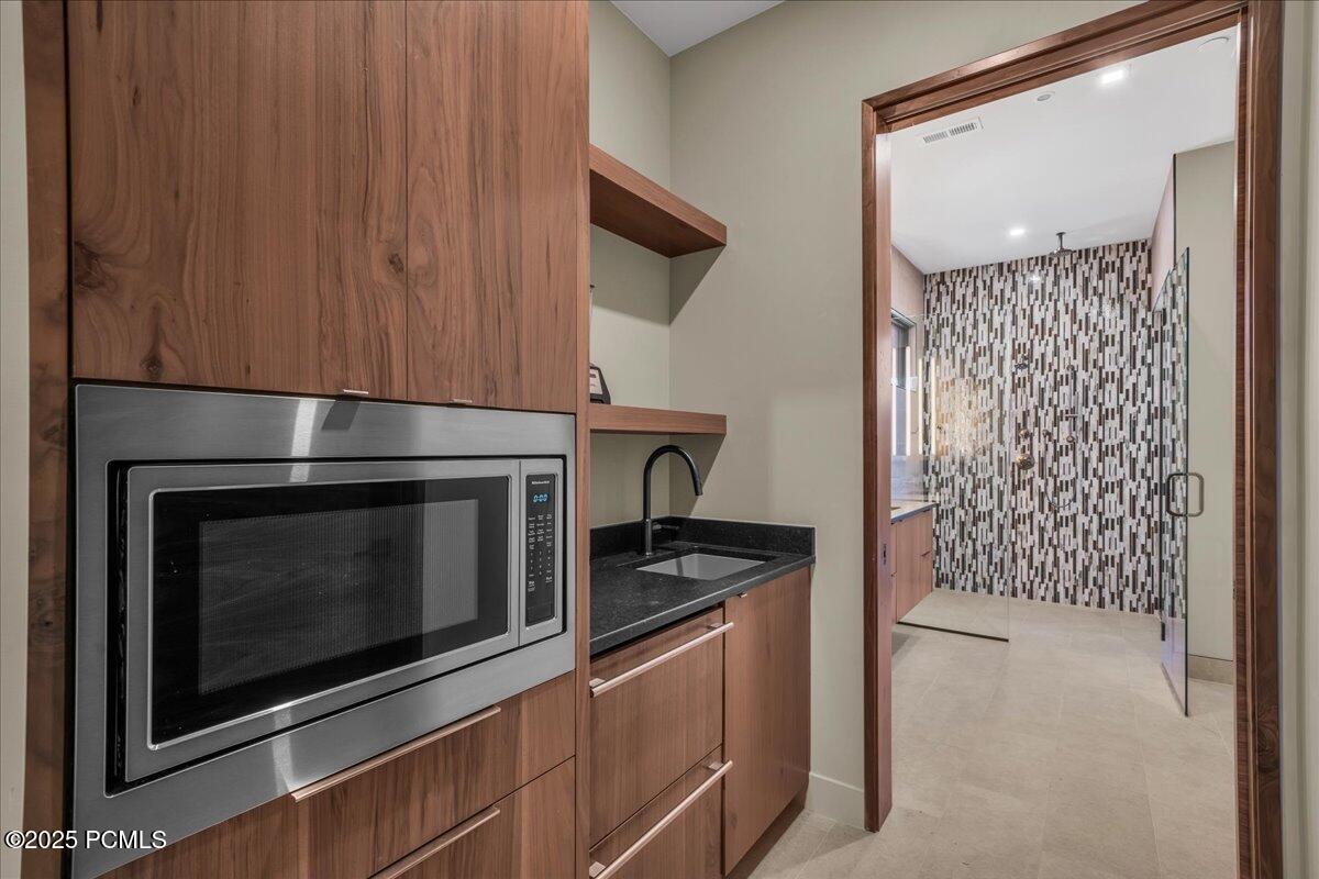 784 N Sanctuary Place