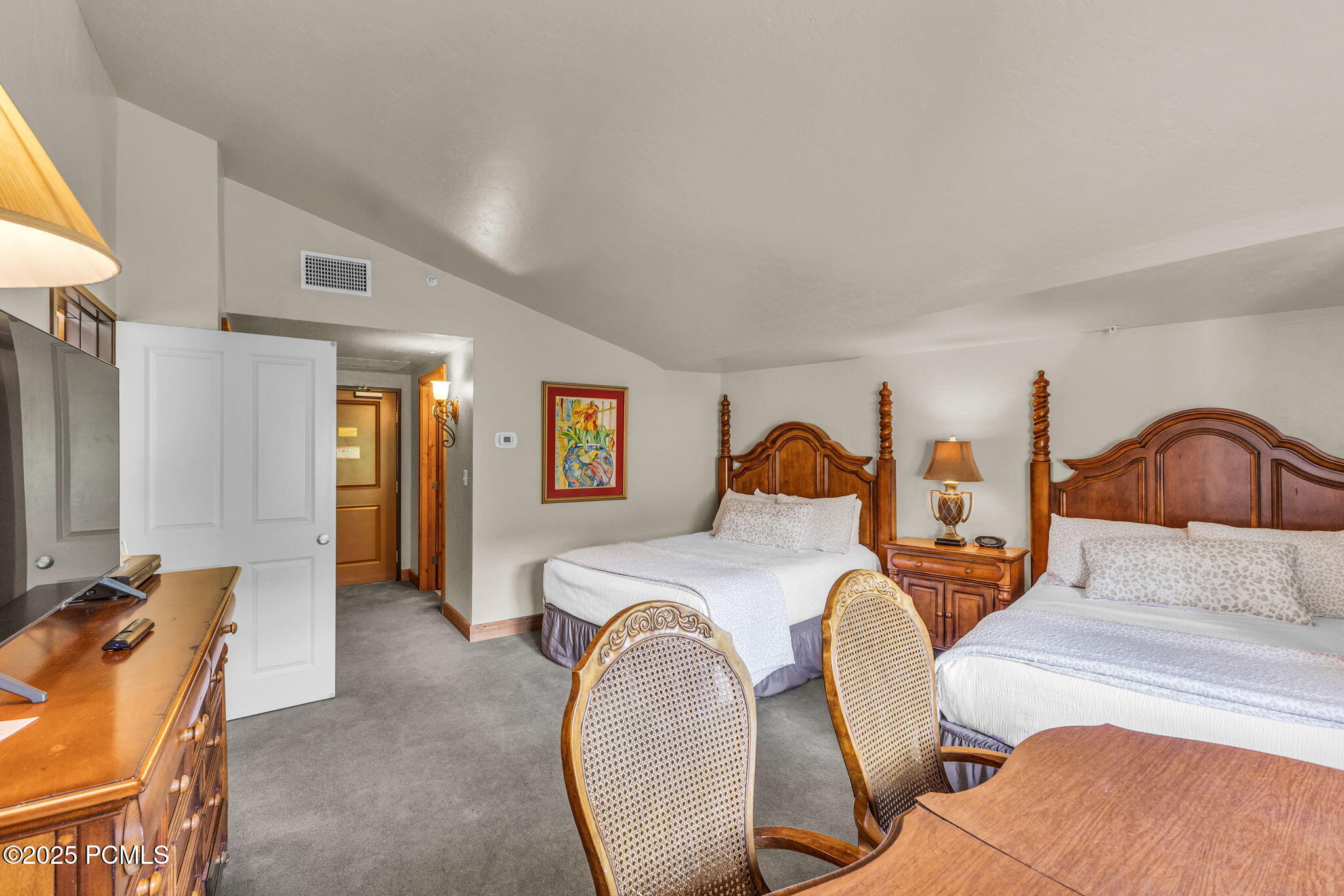 840 W Bigler Lane, 3019