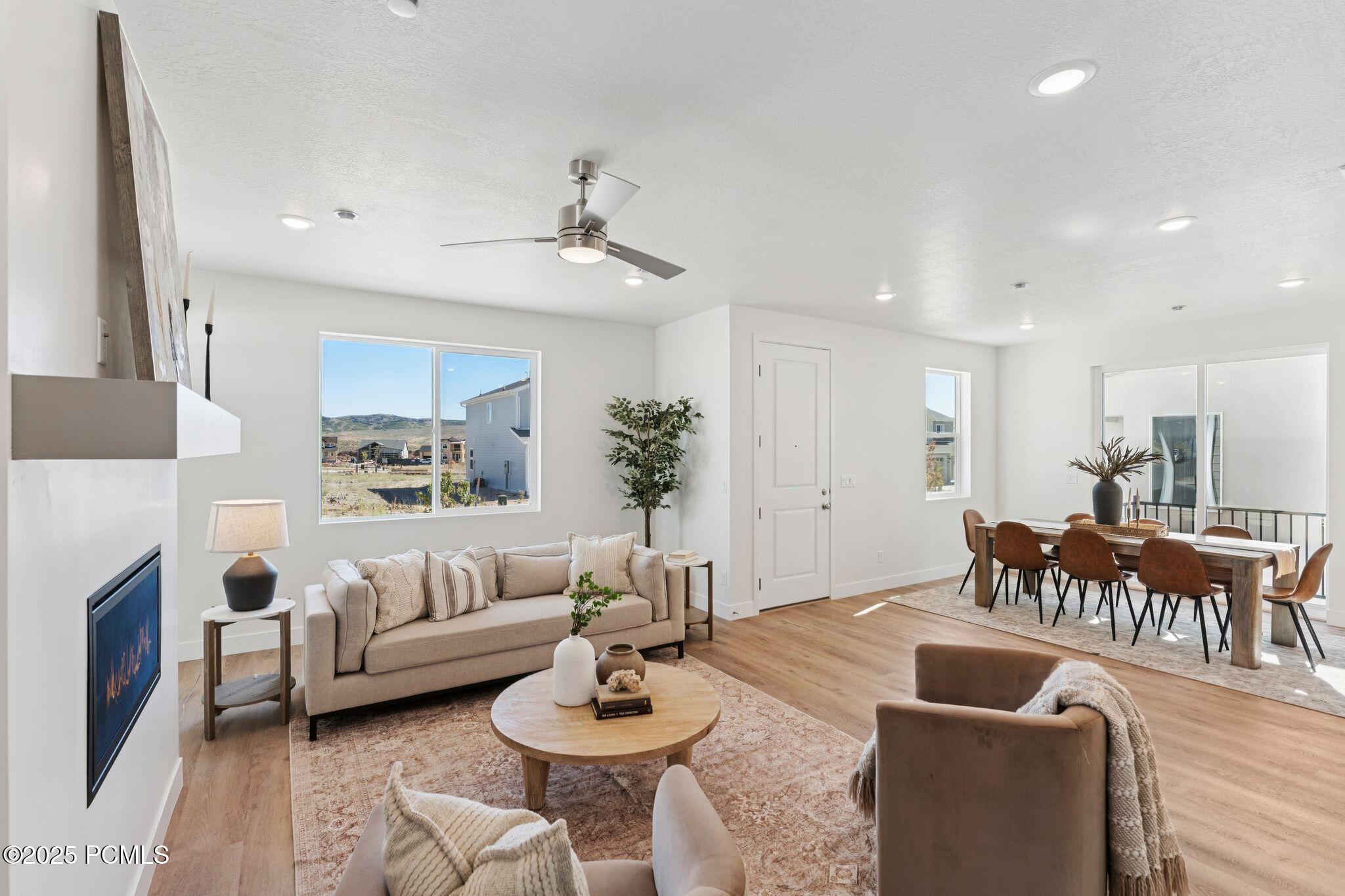 7075 Woods Rose Drive