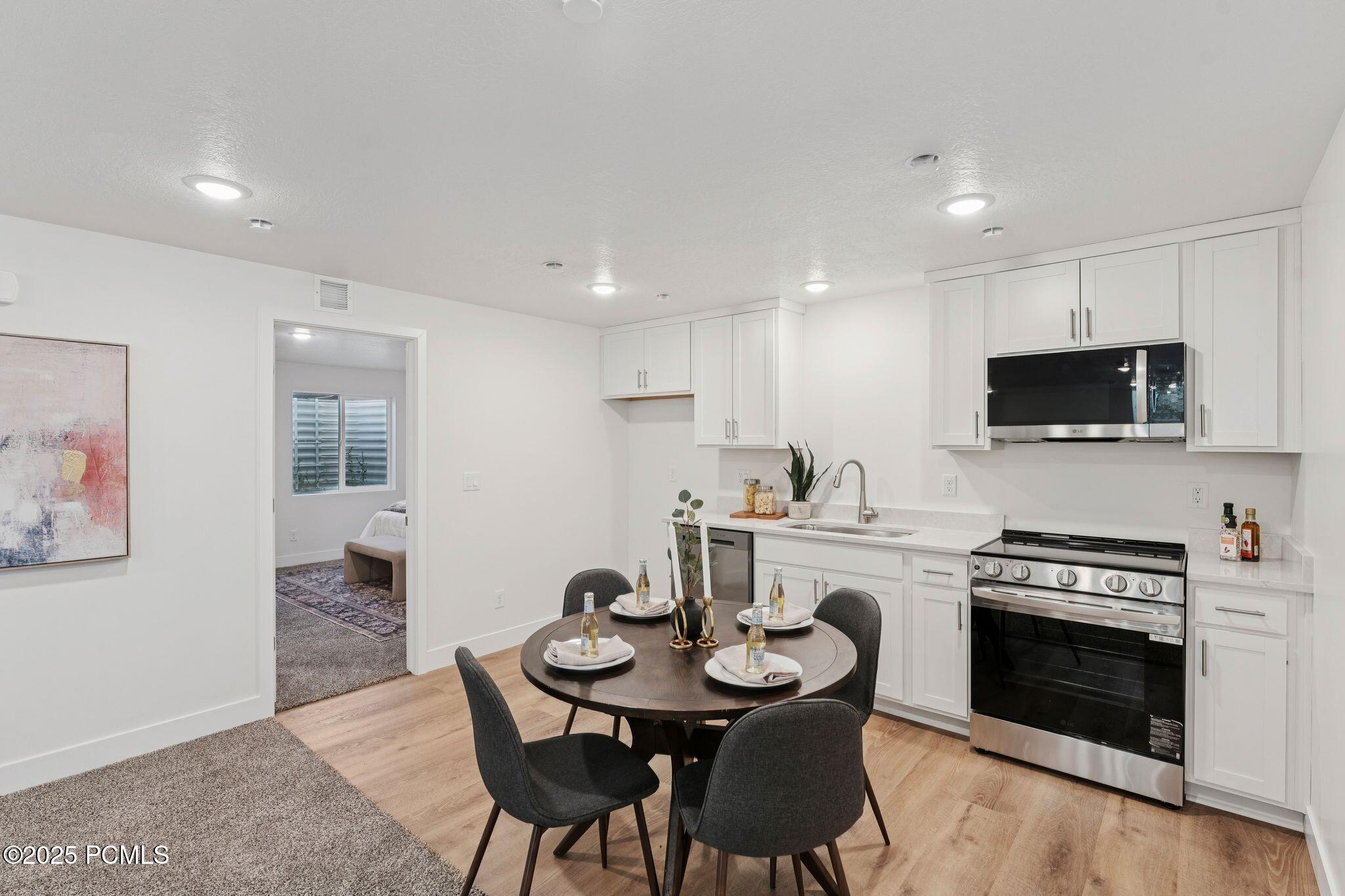 7075 Woods Rose Drive