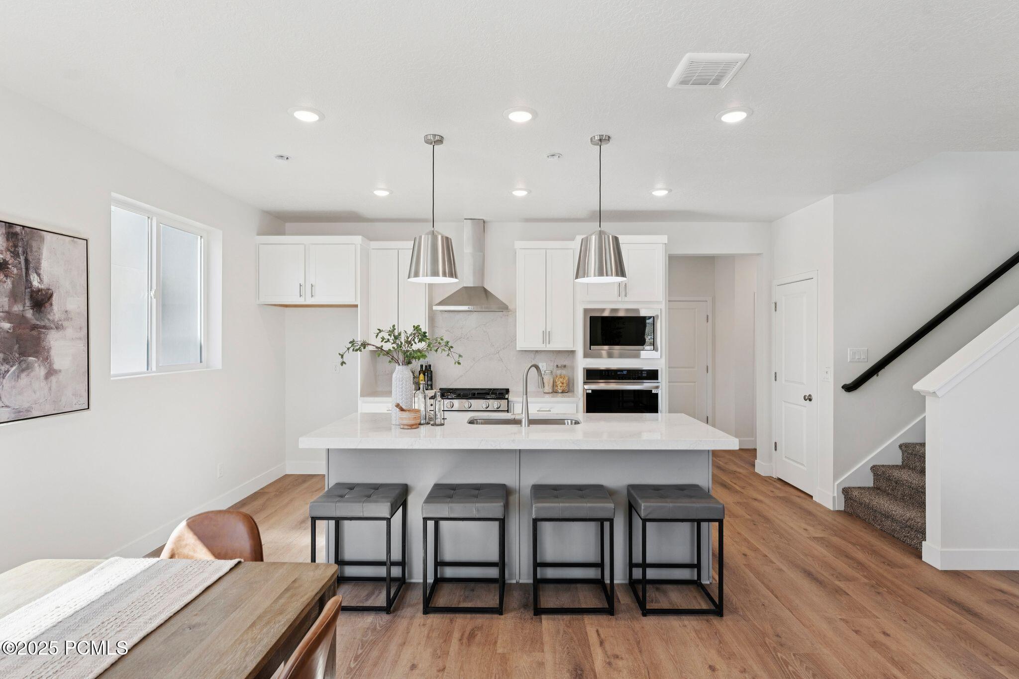 7075 Woods Rose Drive